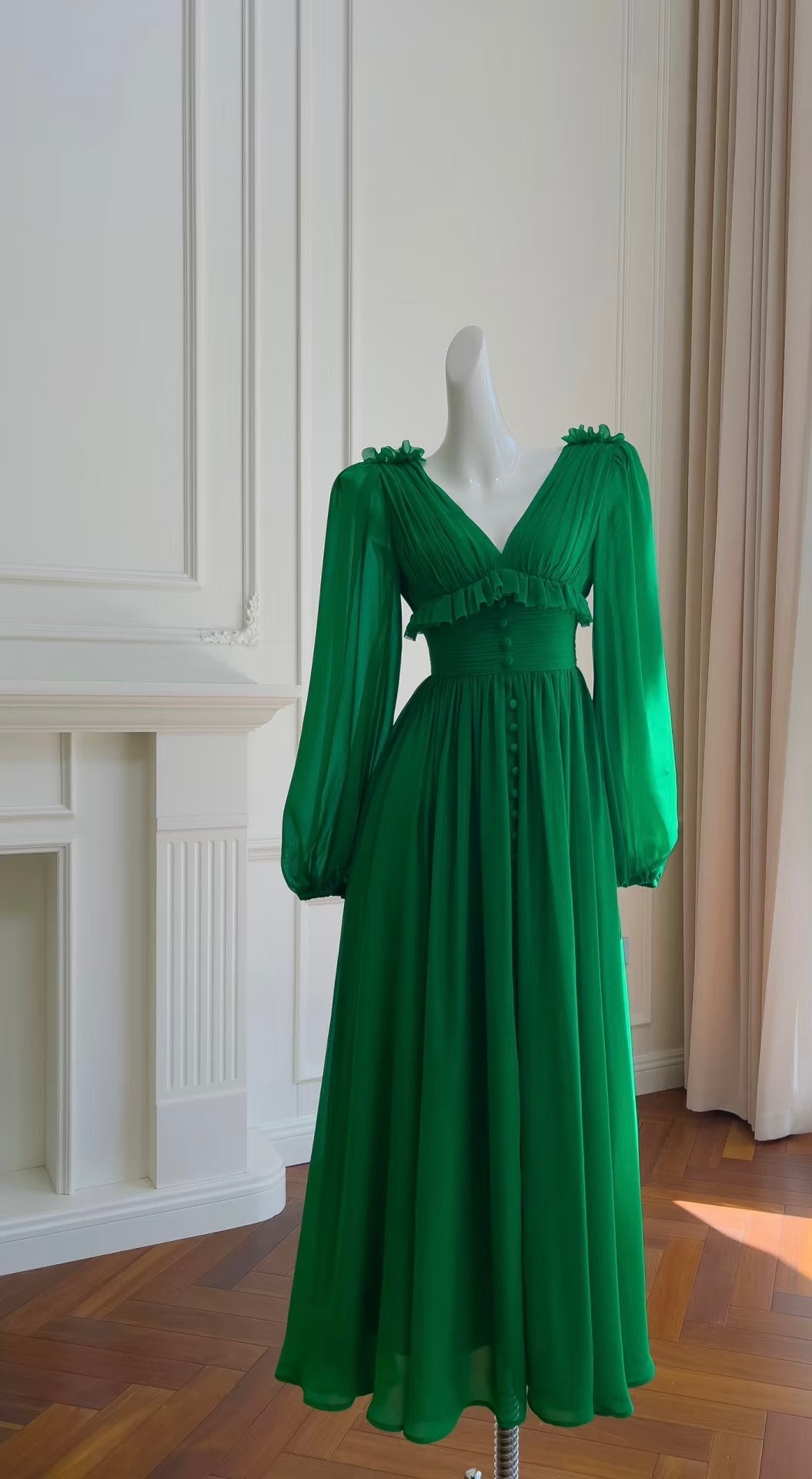 Elegant A-Line Chiffon Green Wedding Guest Dress with Long Sleeves - Formal Party Gown for Bridesmaid, Evening Events & Special Occasions - Style J6485