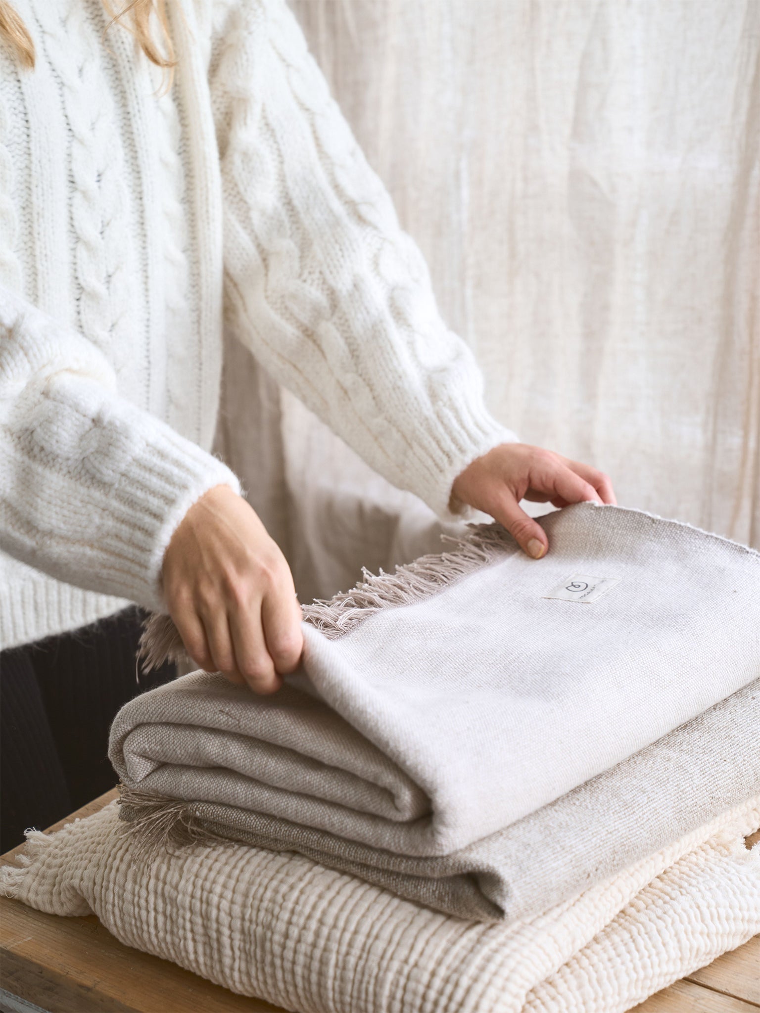 Organic Cotton Chambray Yoga Blanket for Meditation & Relaxation - Eco-Friendly Yoga Mat Cover, Cozy Throw for Home & Studio - Perfect for Yoga, Pilates, and Mindfulness Practice