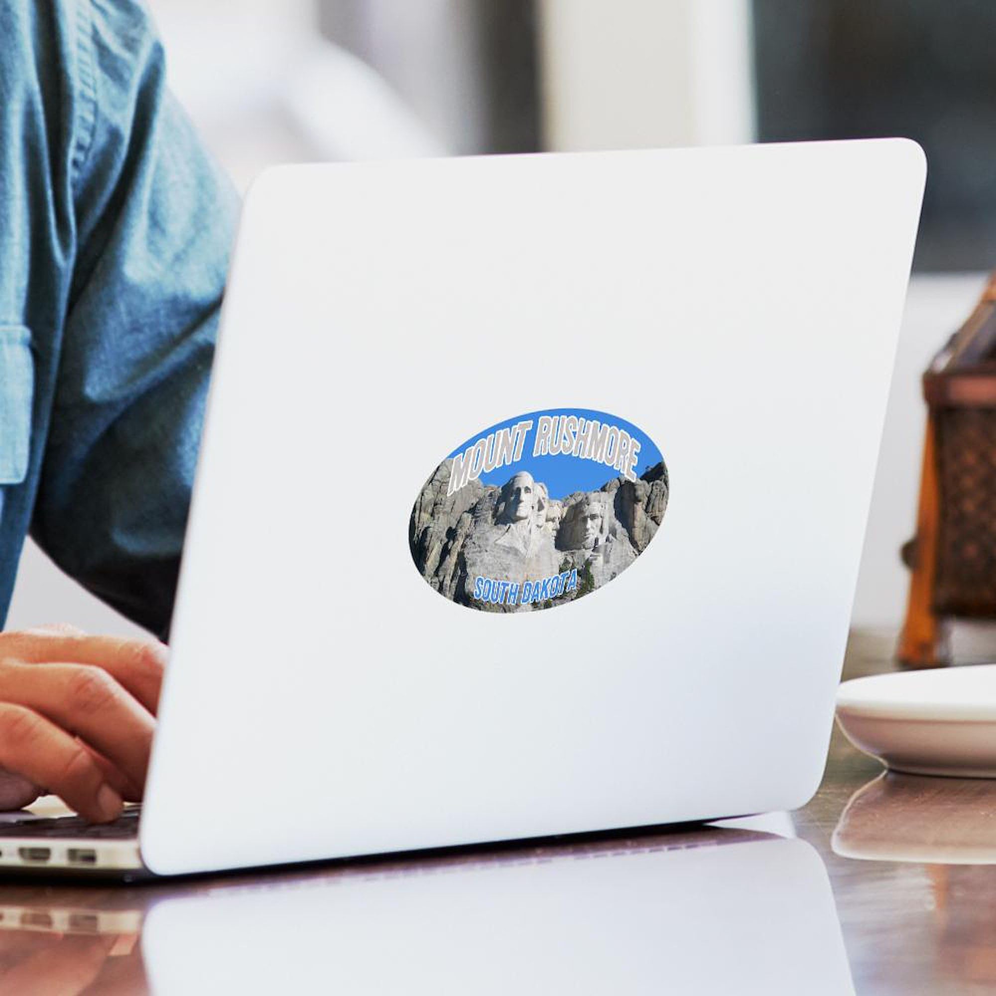 Mount Rushmore National Monument Oval Car Bumper Sticker - Durable Vinyl Decal for Cars, Laptops & Windows | Perfect for Travel Enthusiasts & Patriotic Decor