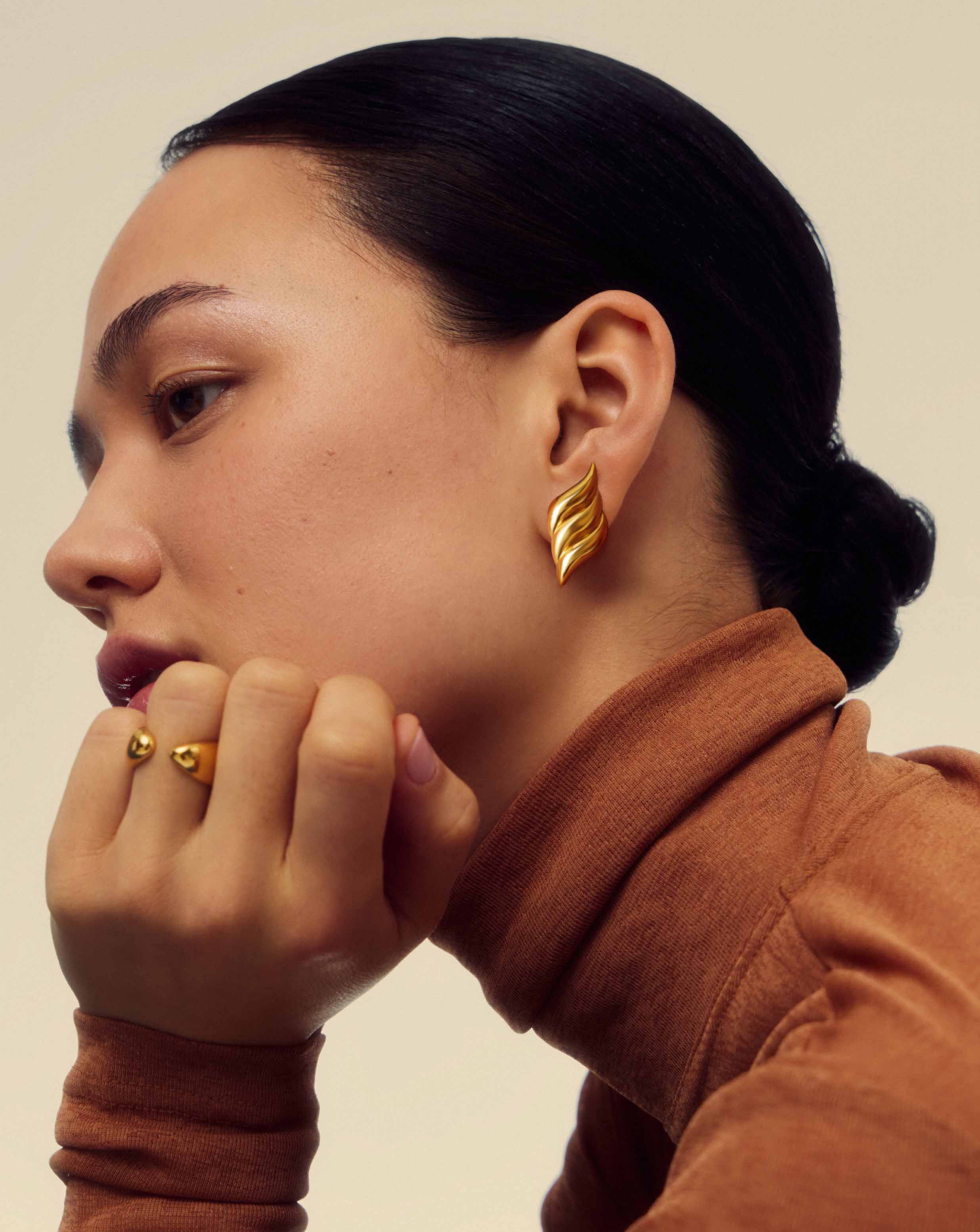 Savi Signature Oversized Stud Earrings for Women - 18k Gold Plated Hoop Earrings - Trendy Fashion Jewelry for Parties, Weddings & Everyday Wear