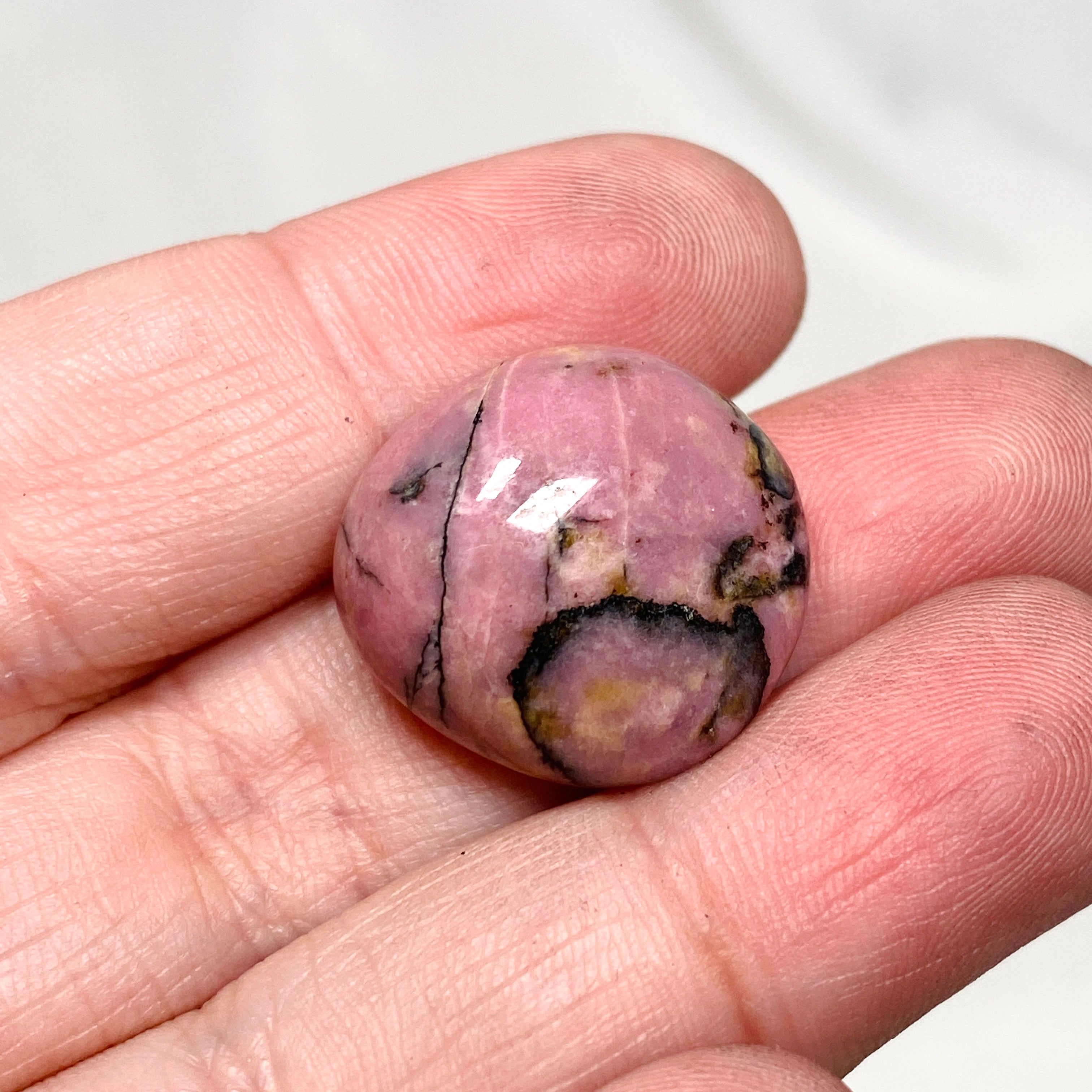 Natural Rhodonite Tumbled Stones for Healing, Meditation & Jewelry Making - Perfect for Reiki, Chakra Balancing & Home Decor