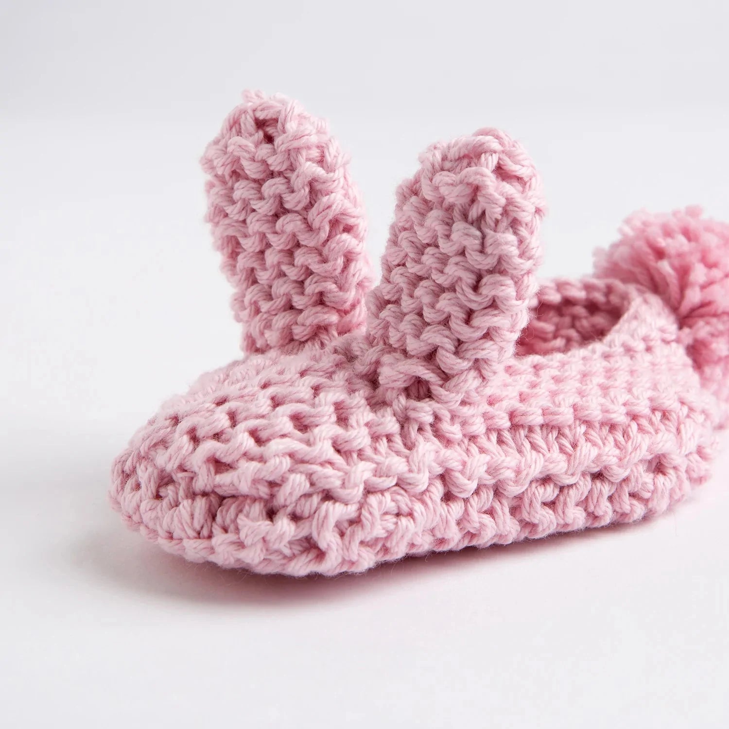 Adorable Bunny Ear Baby Slippers & Hat Knitting Kit - DIY Easter Gift Set for Newborns - Perfect for Easter Photos, Baby Showers & First Holiday Celebrations