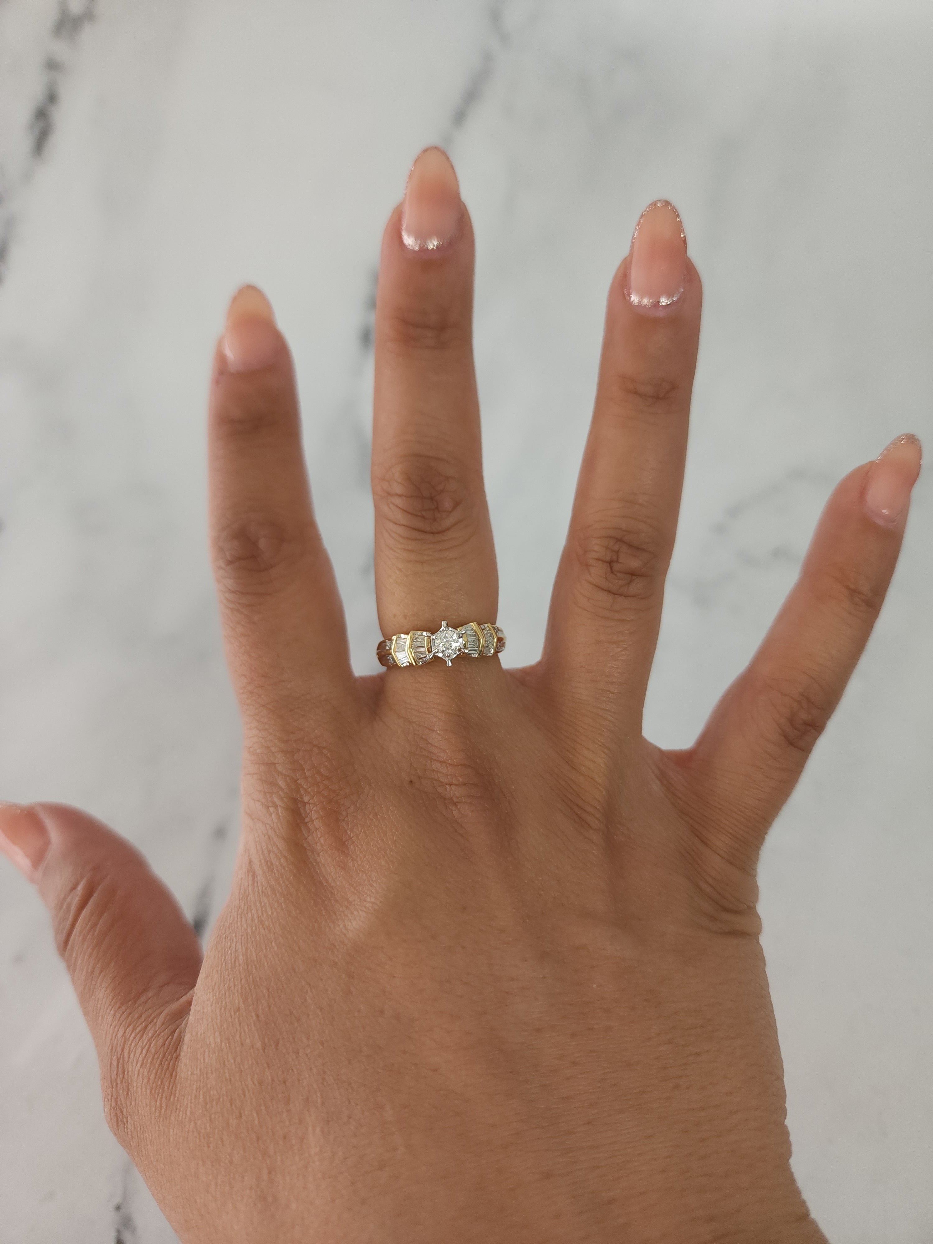 Vintage Style Diamond Engagement Ring 14k Two-Tone Gold - Perfect for Proposals, Anniversaries & Romantic Occasions