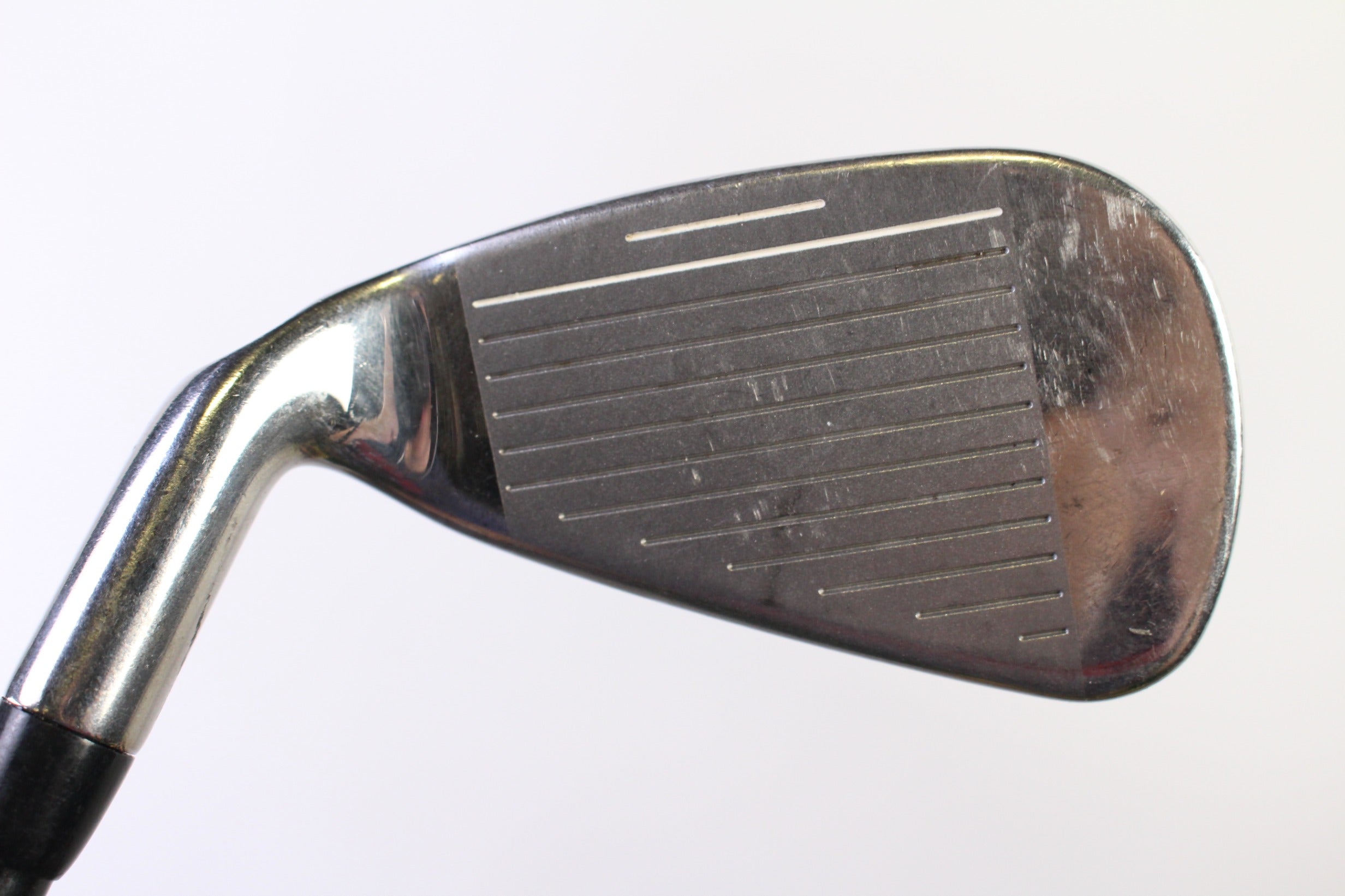 Used Callaway RAZR X HL 6 Iron Right Handed Regular Flex Golf Club - Perfect for Mid-Handicap Players & Driving Range Practice