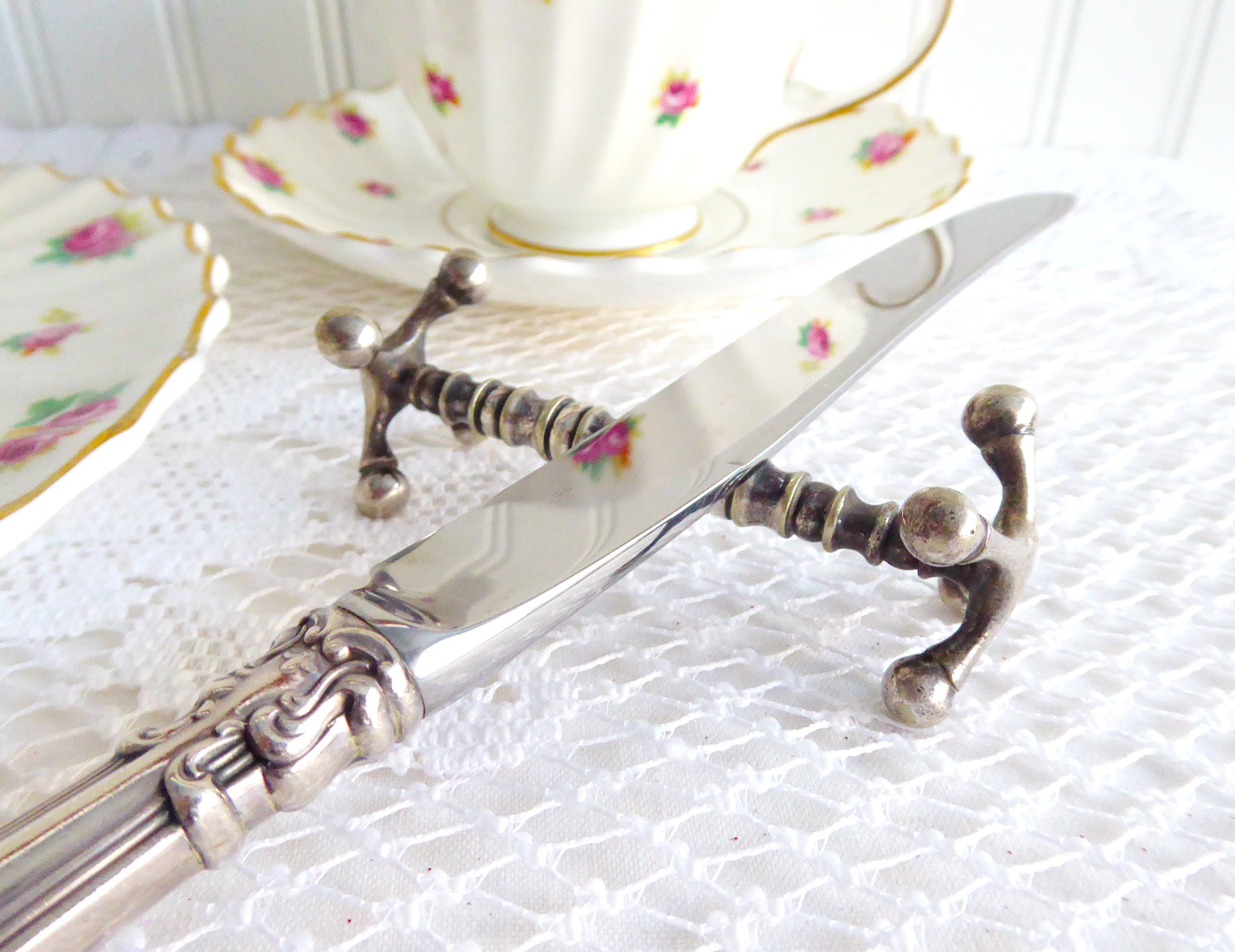 Antique English Edwardian Cutlery Rests - Pair of Turned Bar with Ball Ends (1890-1910) by Wilkinson | Perfect for Vintage Table Settings, Tea Parties & Collectors