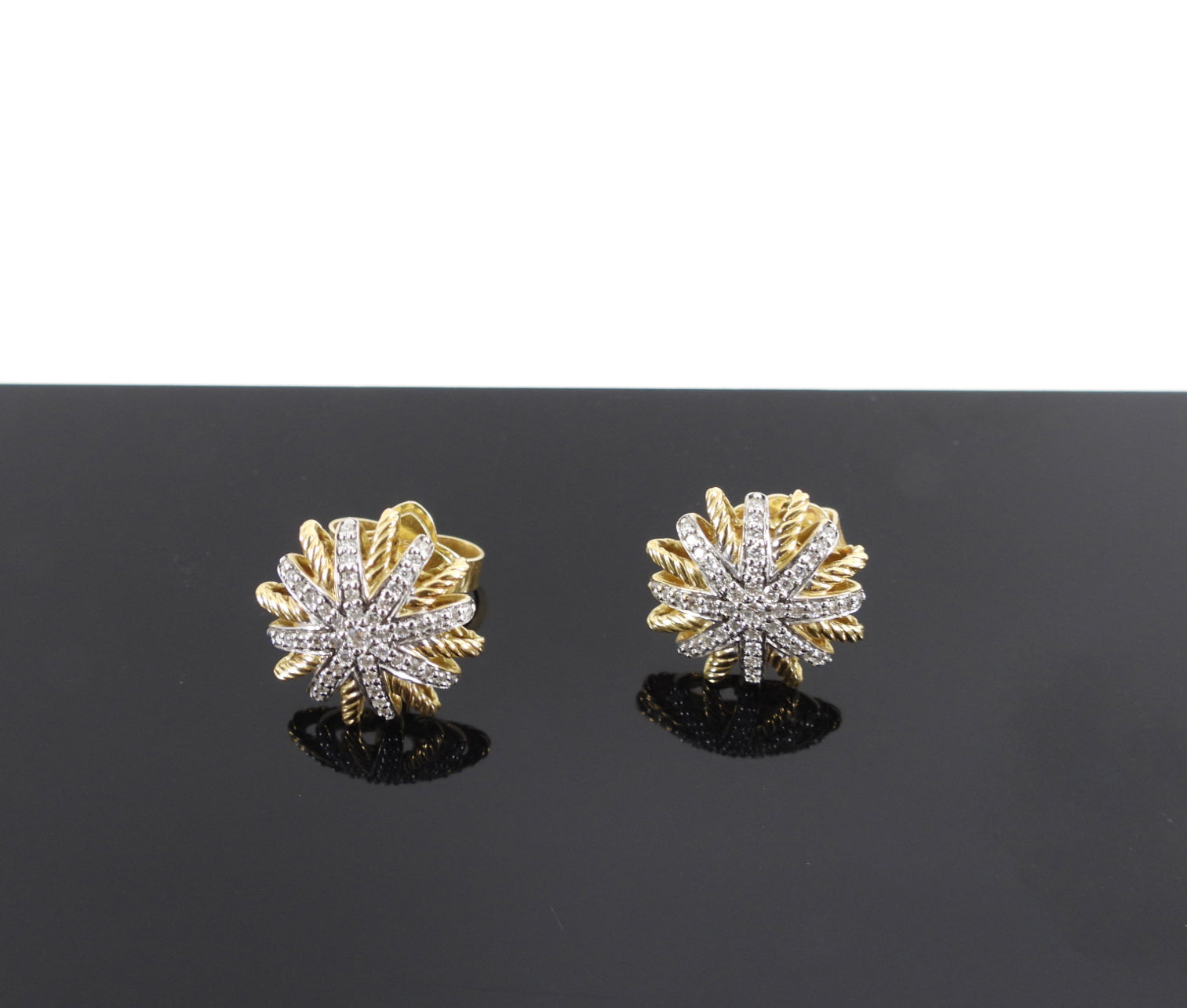 David Yurman 18k Gold Diamond Starburst Stud Earrings for Women - Luxury Fashion Jewelry Gift for Birthday, Anniversary & Special Occasions