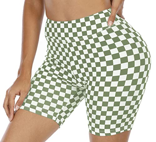 3 a Green and White Grid-2