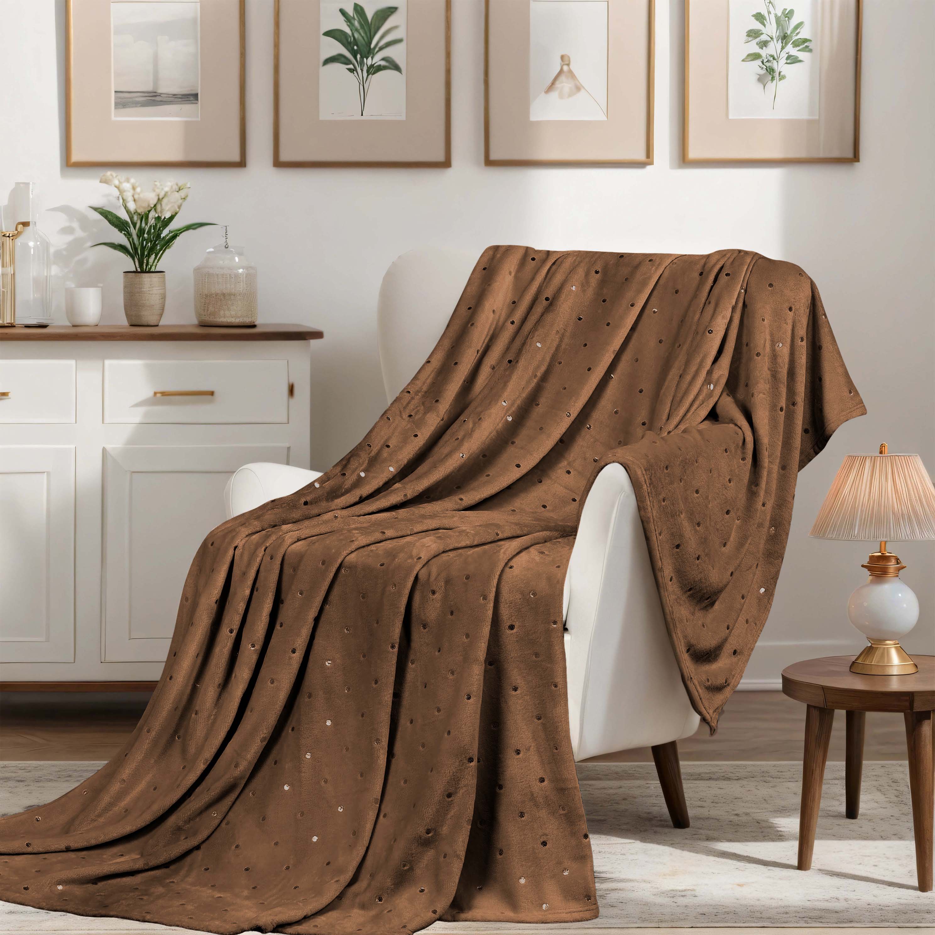CozySoft Fleece Plush Blanket - Medium Weight, Ultra Soft & Fluffy - Perfect for Sofa, Bed, Couch & Home Decor - Warm Throw Blanket for Winter, Gifts & Cozy Nights
