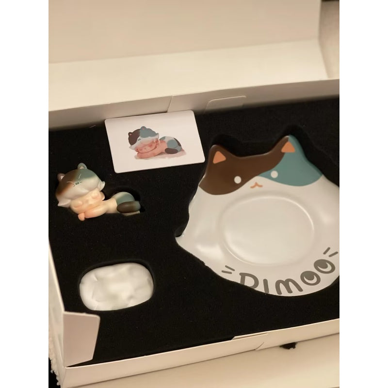 DIMOO Limited Edition Lay Down Cat Figure Set - Cute Collectible Vinyl Toy for Home Decor, Office Display & Anime Fans Gift