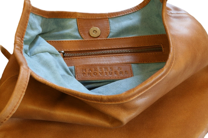 Premium Leather Saddle Bag in Tan - Durable Equestrian Accessory for Horse Riding, Cycling & Outdoor Adventures