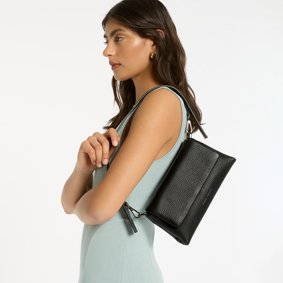 Premium Zenith Bag - Stylish & Durable Black Backpack for Travel, Work & School | Water-Resistant & Comfortable Design