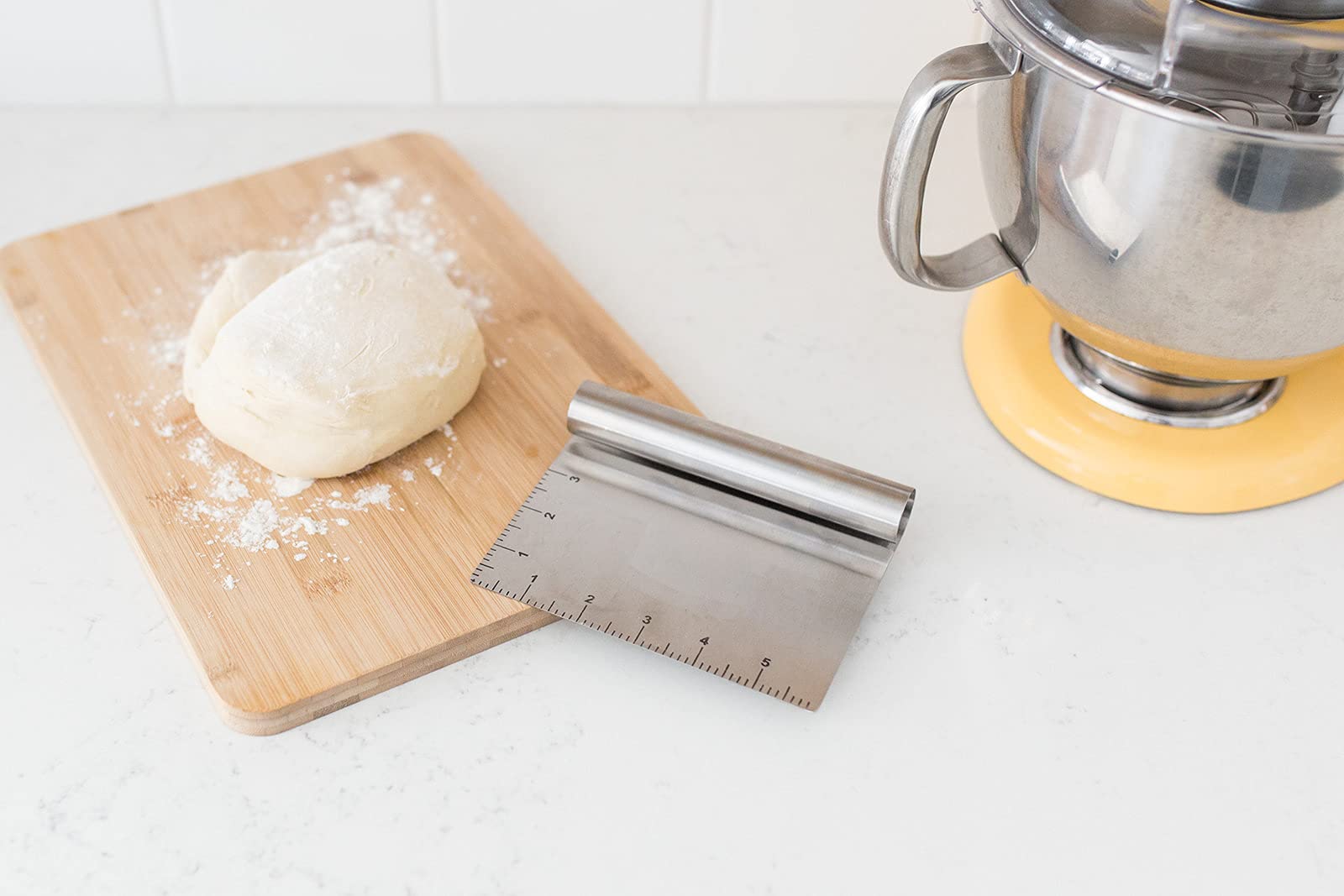 Premium Stainless Steel Pastry Dough Scraper & Bench Cutter - Professional Baking Tool for Pie Crust, Cookies & Bread Dough - Ideal for Home Bakers & Commercial Kitchens