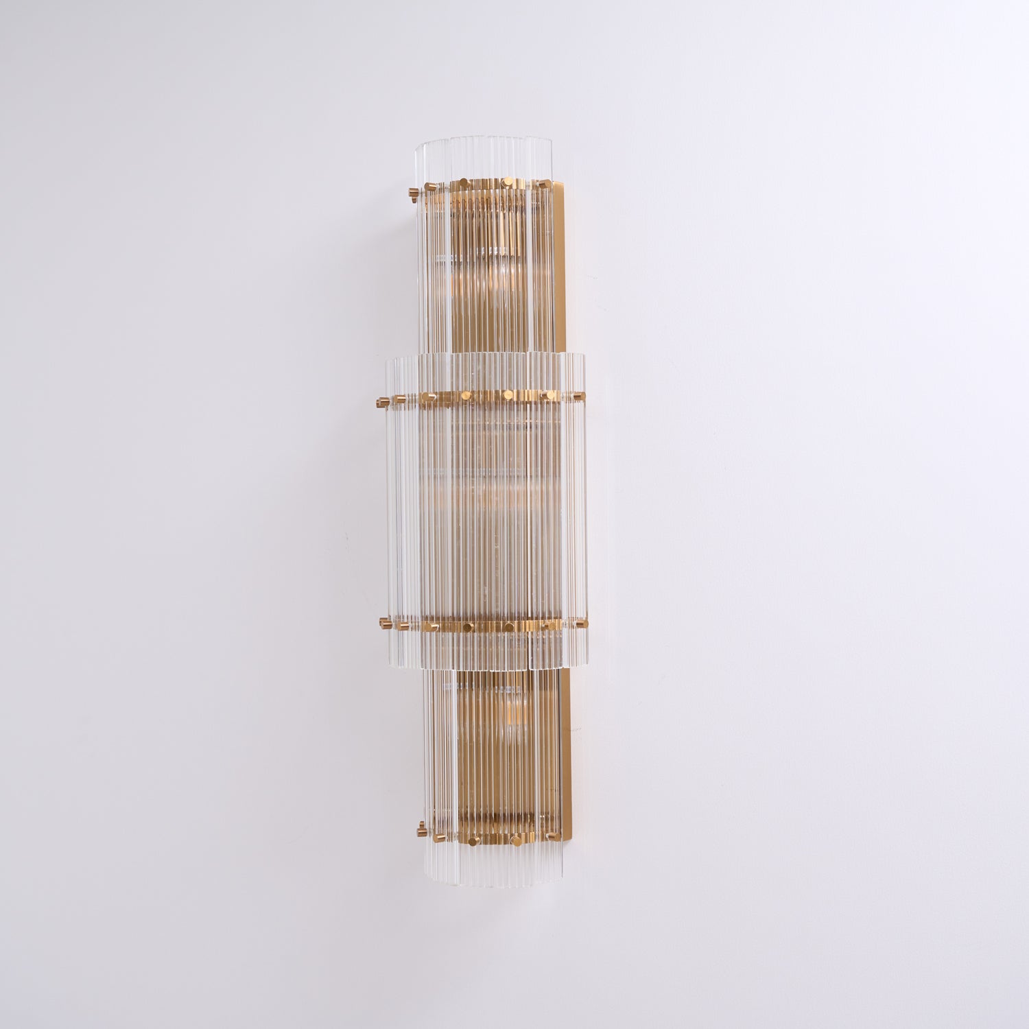 Bravura Radiance Wall Light - Modern LED Sconce for Bedroom, Living Room & Hallway - Energy Efficient Indoor Lighting Fixture - Perfect for Home Decor & Ambient Illumination