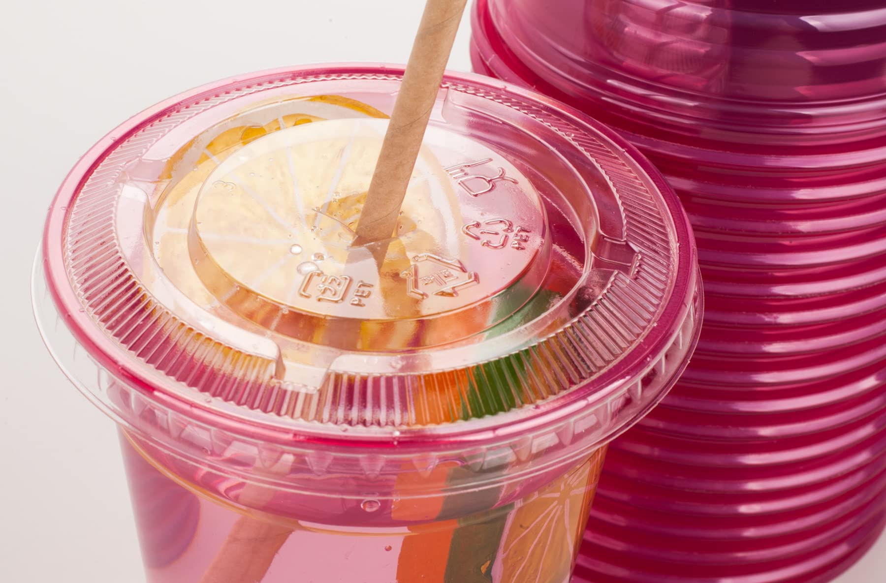 Golden Apple 12oz Plastic Cups with Lids - 50 Sets (50 Cups + 50 Lids) BPA Free, Pink & Red Colors - Perfect for Parties, Picnics, and Office Events