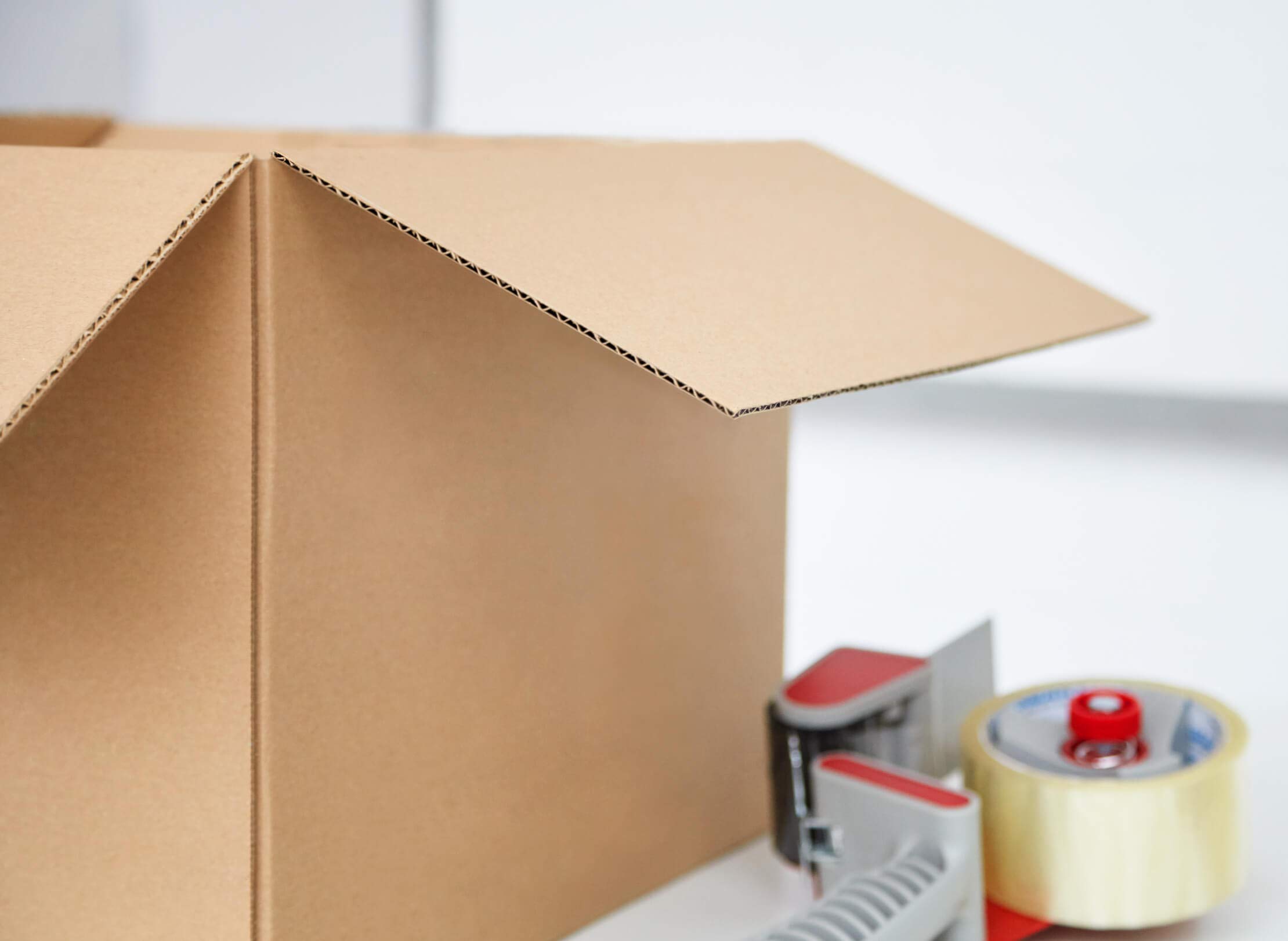 20 Pack Moving Boxes Kit - Large, Medium, Small Sizes with Bubble Wrap & 2.7 Mil Packing Tape | Home Relocation, Office Move & Storage Organization Supplies
