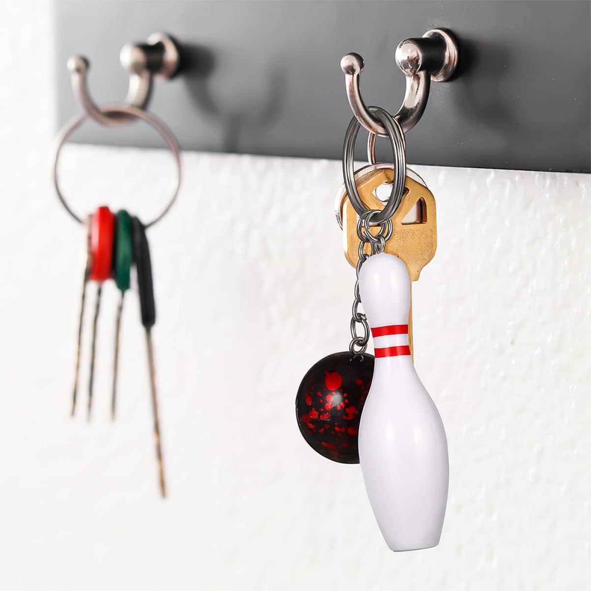 Yardwe 60 Pcs Bowling Keychain Set - Mini Bowling Keychains for Party Decorations, Key Rings & Keepsakes - Perfect for Bowling Themed Parties, Gifts & Decorative Accessories