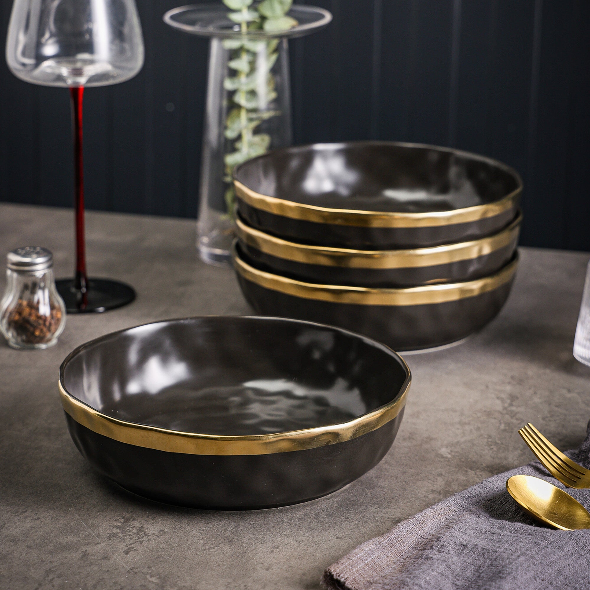 Florian Porcelain Pasta Bowl - Elegant Black Ceramic Dinnerware for Italian Cuisine | Perfect for Restaurants, Home Dining & Gifting