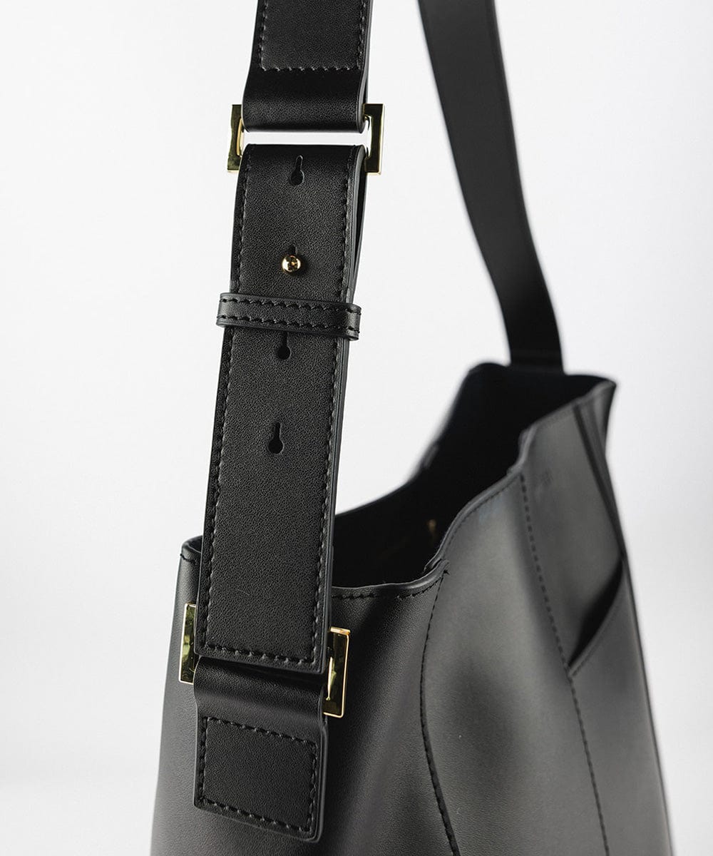 Stylish Dia Everyday Tote Bag - Durable & Spacious Women's Handbag for Work, Travel & Shopping | Perfect for Office, Commute & Beach