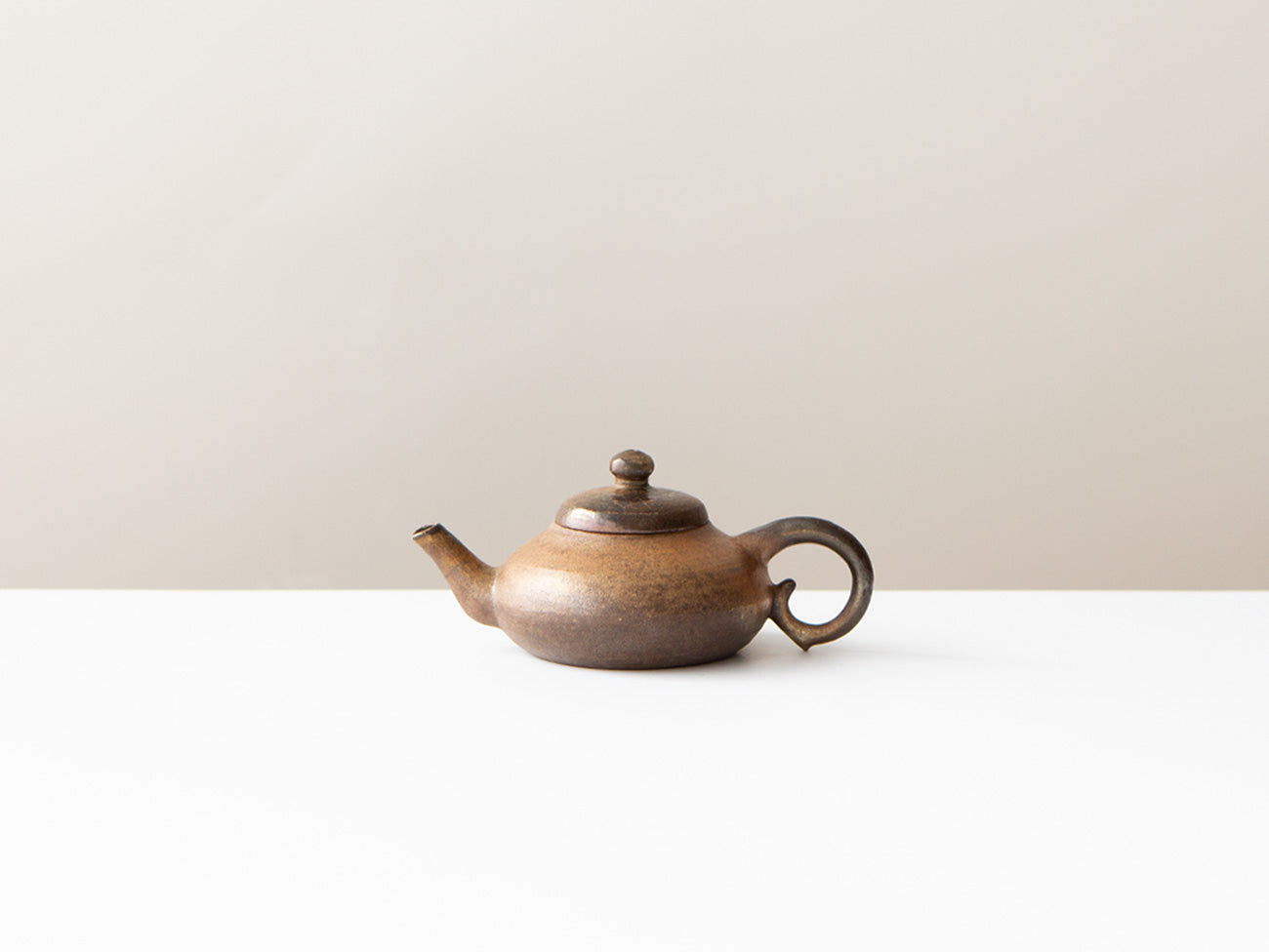 Premium Handcrafted Bronze Teapot - Elegant & Durable Traditional Tea Kettle for Home, Office, or Gift - Perfect for Loose Leaf Tea, Herbal Infusions & Tea Ceremonies