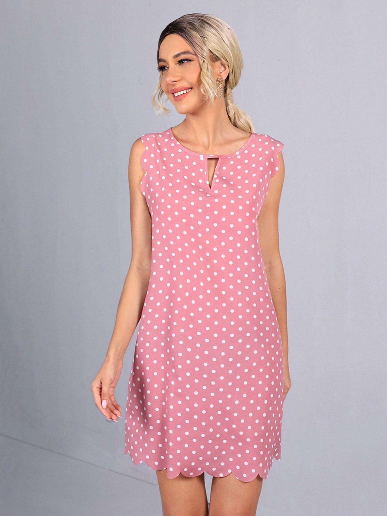 Women's Summer Polka Dot Scallop Trim Dress - Casual Beach Party Sundress for Vacation, Outdoor Picnic & Date Night