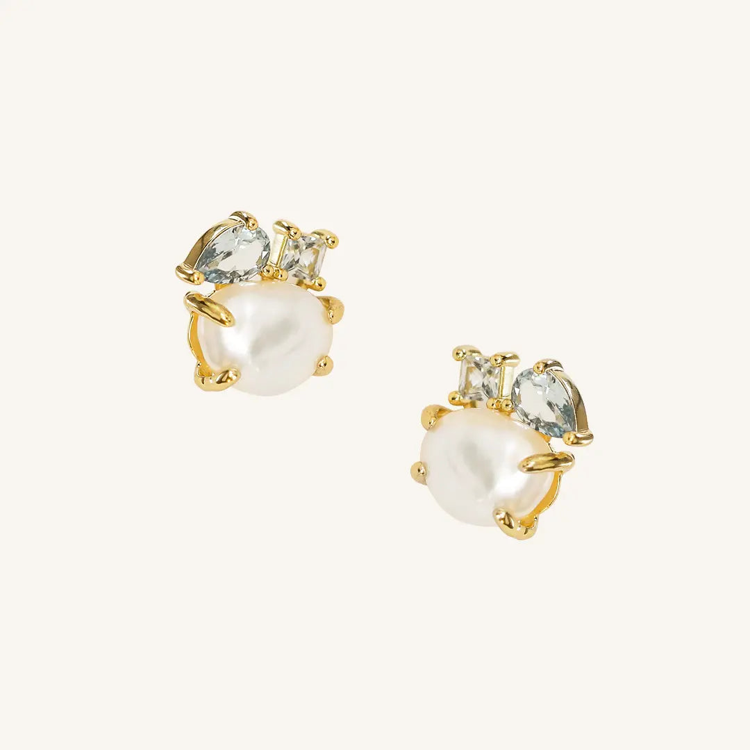 Elegant Something Blue Pearl Stud Earrings for Brides – Perfect Wedding Day Jewelry Gift