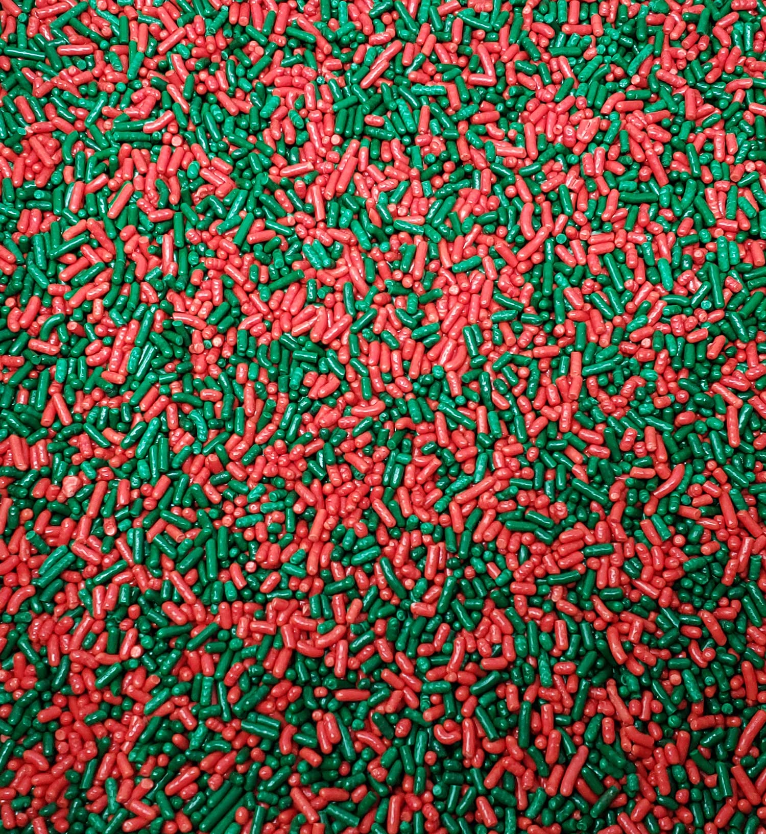 Christmas Mix Red & Green Cupcake Sprinkles 4oz - Holiday Baking Decorations for Cookies, Cakes & Desserts - Candy Retailer