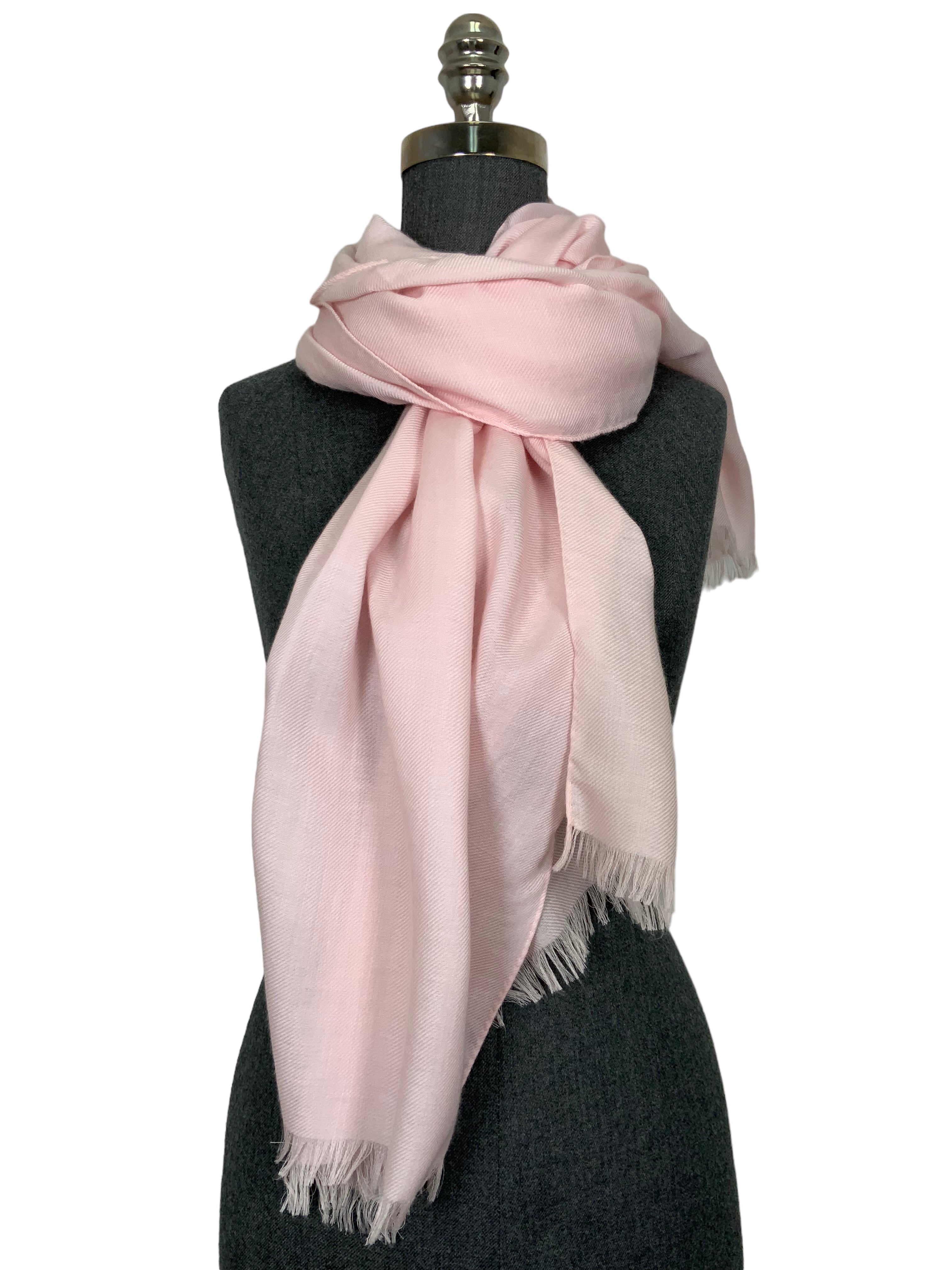 LORO PIANA Luxury Cashmere Fringe Oblong Scarf - Soft Winter Wrap for Women & Men - Perfect for Office, Travel and Cold Weather Fashion