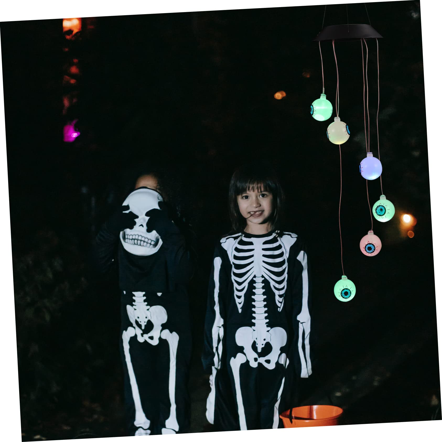 NOLITOY Solar-Powered Halloween Decorations - Scary Eyeball Lights for Outdoor Halloween Party, Yard, Garden & Porch Decor - Waterproof Halloween Themed Hanging Lanterns for Spooky Atmosphere