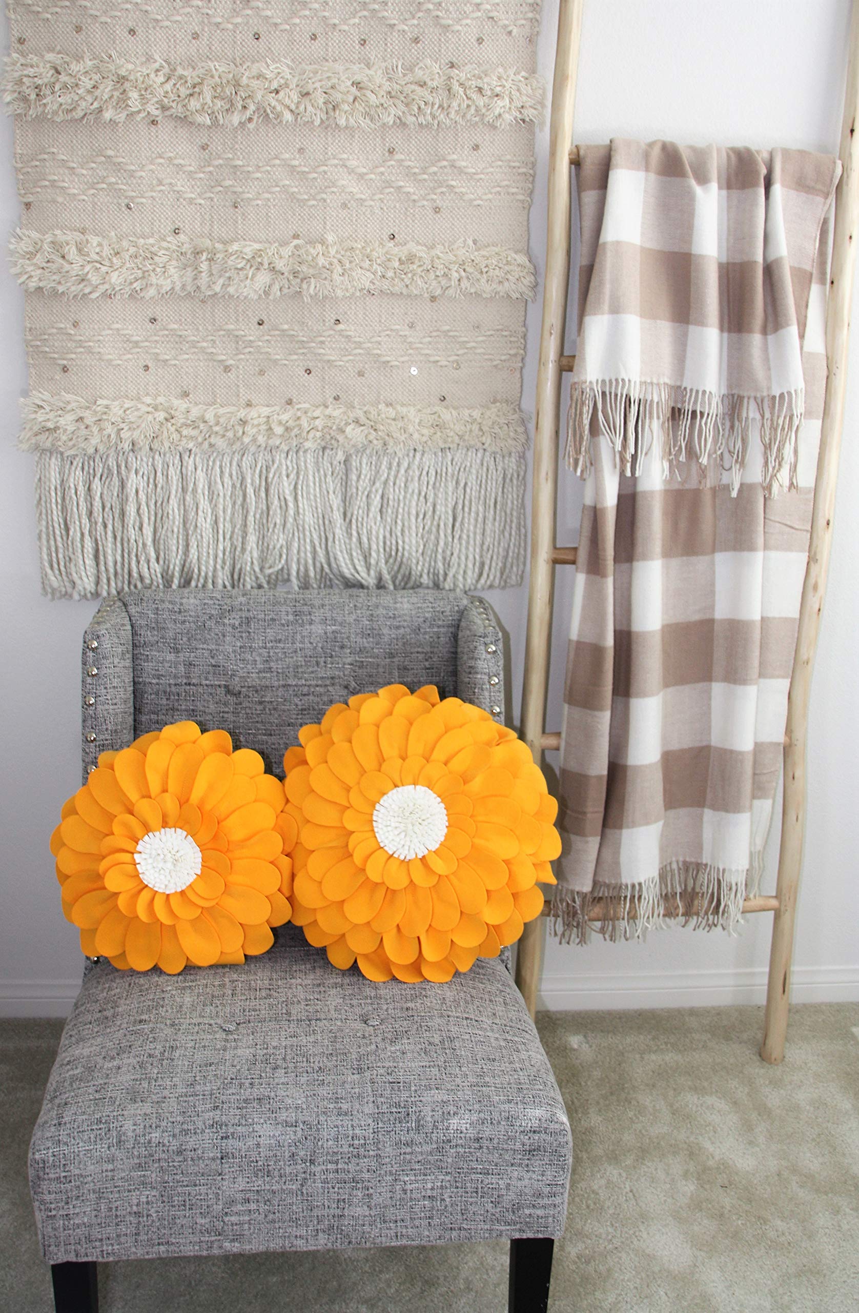 3D Happy Daisy Flower Throw Pillow - Soft & Cozy Round Decorative Pillow for Couch, Bed, Sofa - Unique Flower Shape Design Patented Home Décor Accent - Perfect for Living Room, Bedroom & Nursery Decor