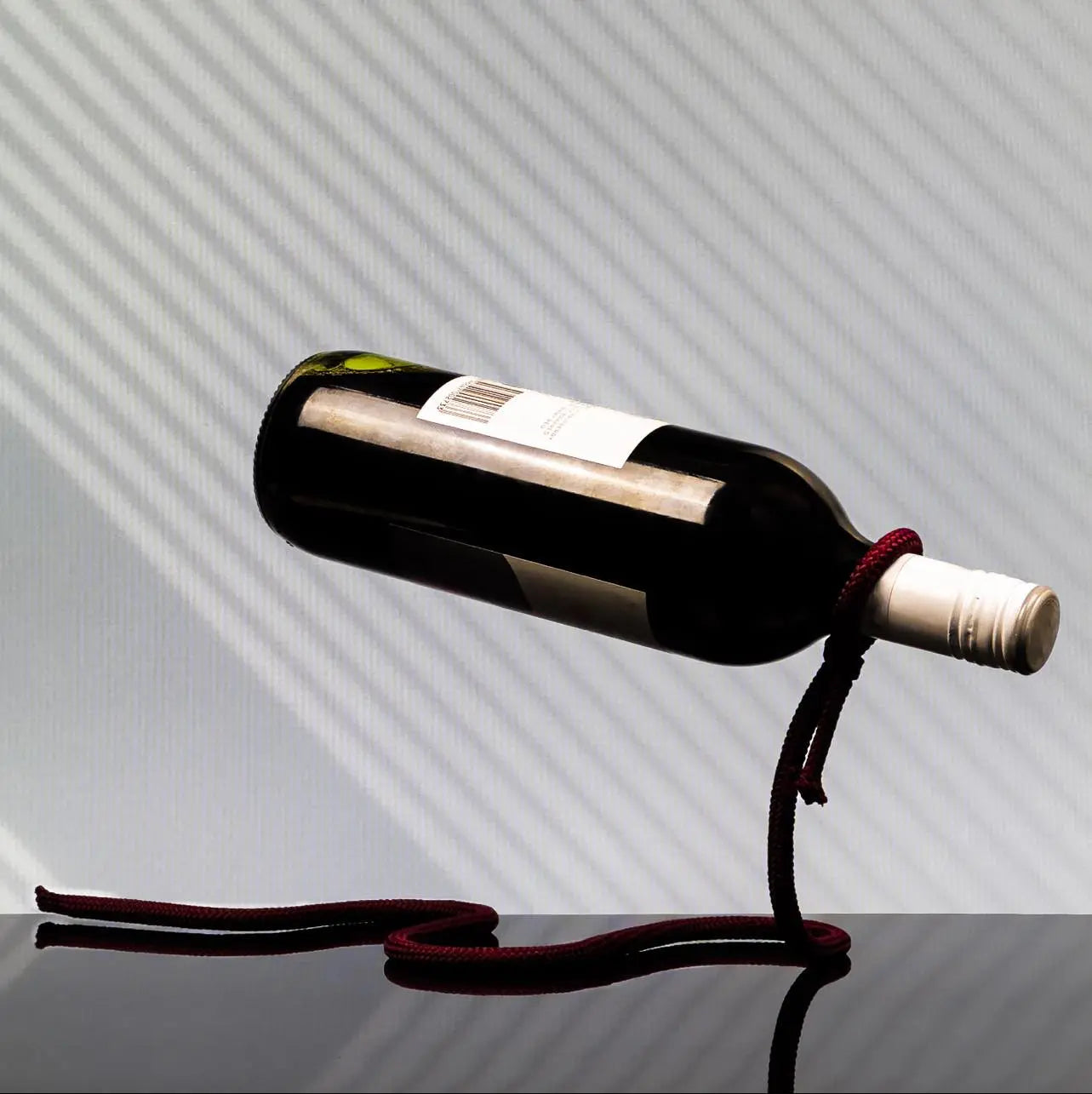 Premium Rope Wine Bottle Holder - Red, White & Tan Colors for Home Bar, Kitchen, and Outdoor Entertaining