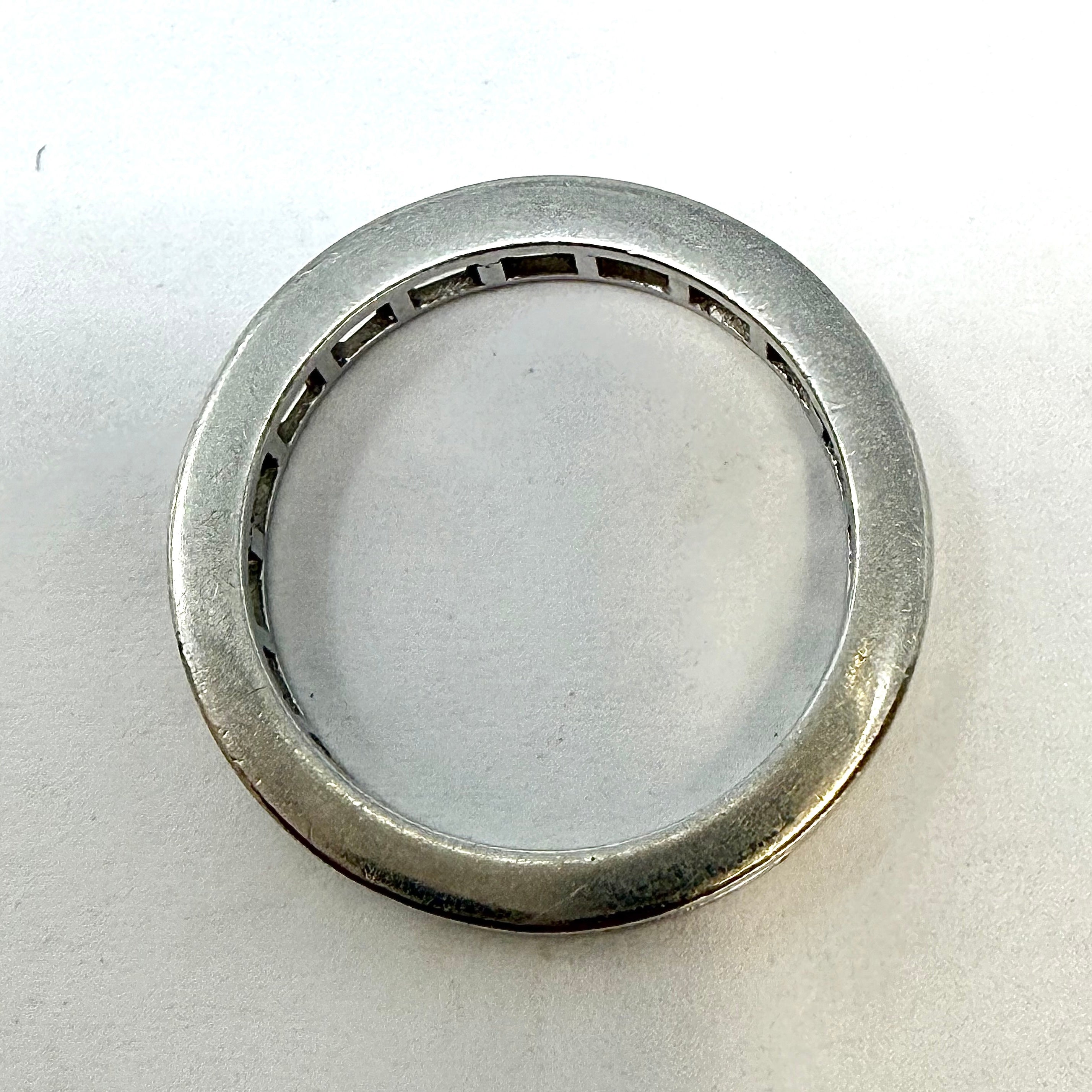 Platinum Eternity Wedding Band with 19 Baguette Cut Diamonds - Perfect for Anniversaries, Engagements & Bridal Jewelry Gifts