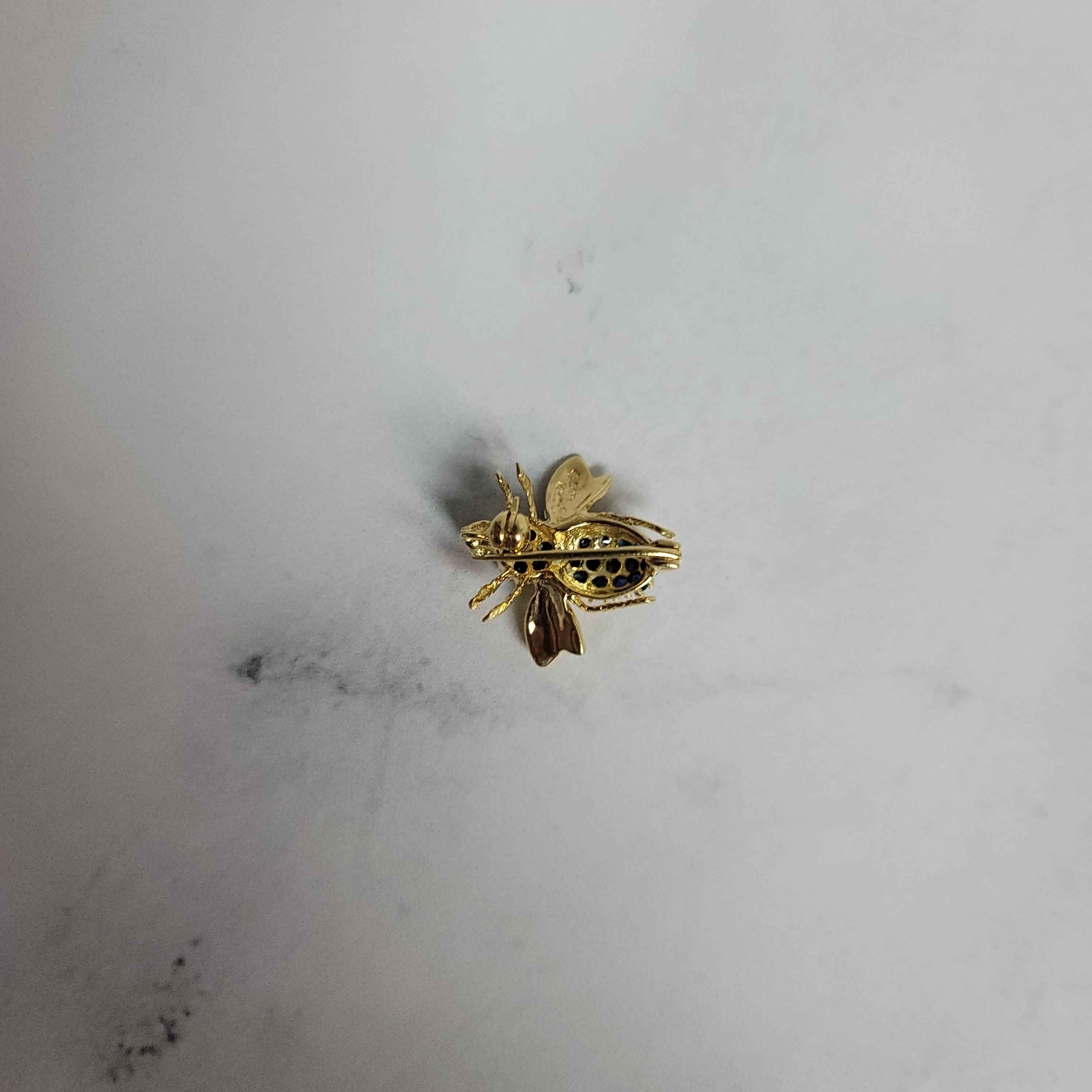 14k Yellow Gold Sapphire Bumble Bee Brooch Pin - Elegant Jewelry Gift for Women, Perfect for Weddings, Parties & Special Occasions