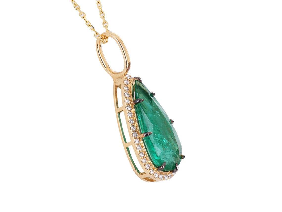 3.68tcw Natural Rich Emerald & Diamond Halo 18K Yellow Gold Tear Drop Pendant Necklace - Elegant Jewelry Gift for Women, Perfect for Weddings, Anniversaries & Special Occasions