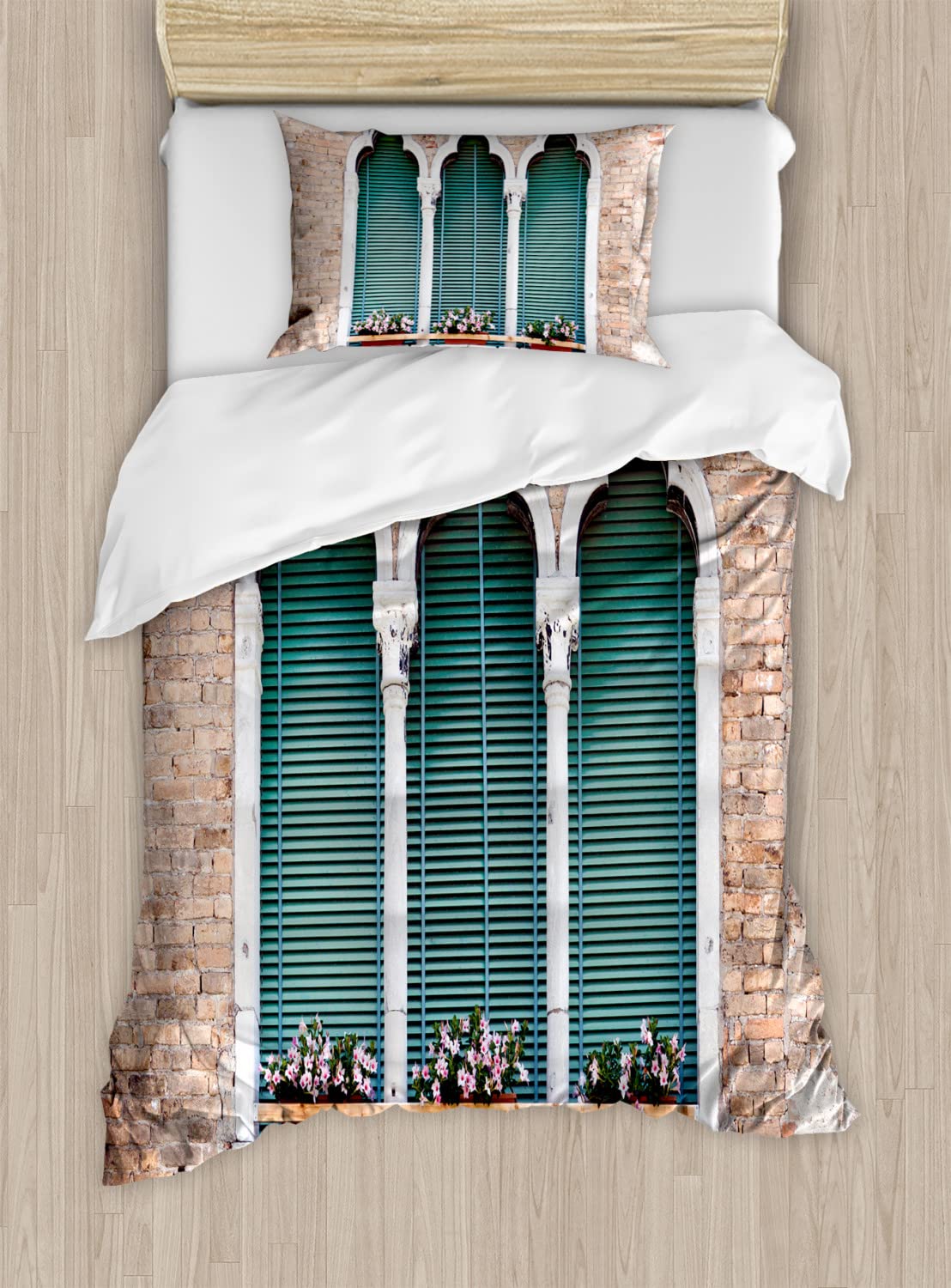 Ambesonne Venice Duvet Cover Set - Traditional Gothic Style Windows with Flower Pots on Brick Wall Design - 2-Piece Twin Size Bedding Set (2 Duvet Covers & 2 Pillowcases) in Pale Brown White Blue - Perfect for Gothic & Vintage Themed Bedrooms, Guest Rooms, and Dorm Decor