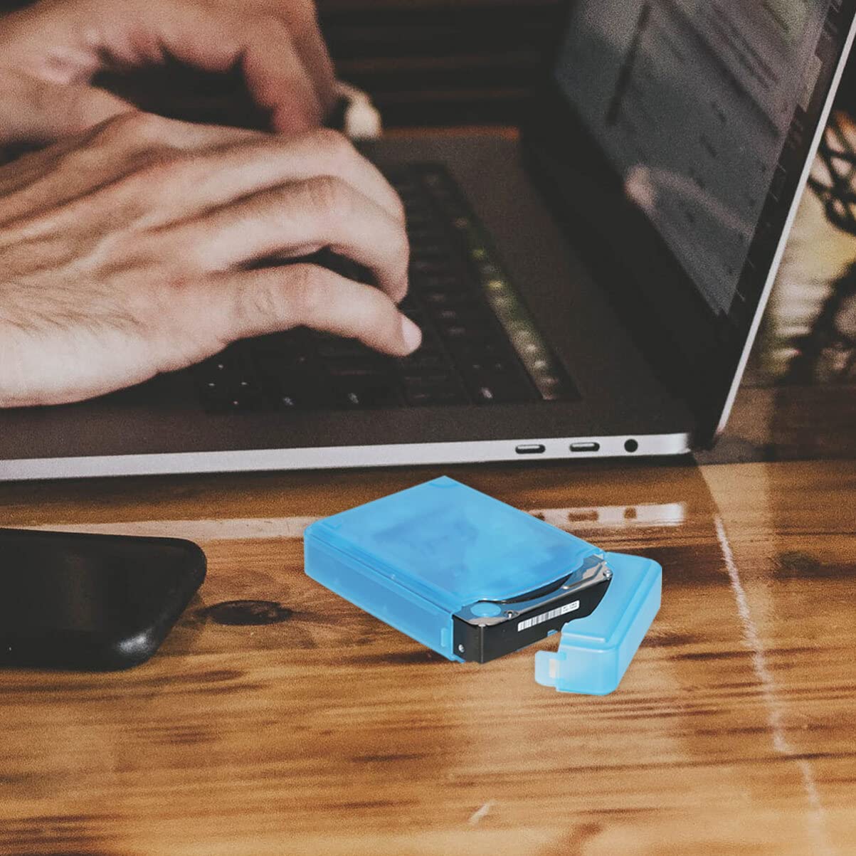 HEMOTON 10-Pack Hard Drive Protective Cases - Durable Portable Storage Organizer for HDD, SSD & USB Flash Drives - Perfect for Computer Accessories, Desktop Organization & Travel Storage