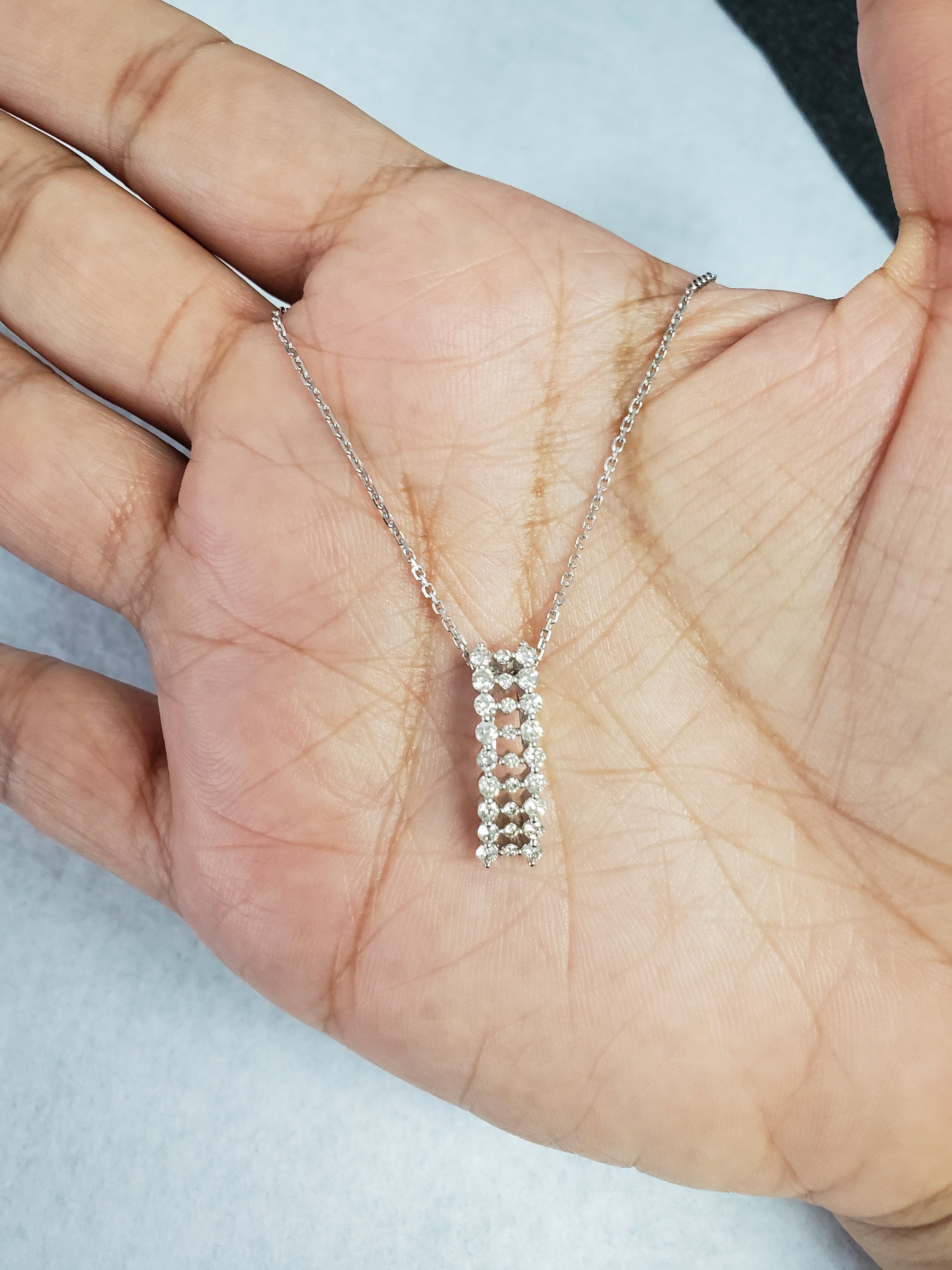 Exquisite 0.56cttw Diamond Cluster Necklace in 18K White Gold - Perfect for Weddings, Anniversaries & Special Occasions