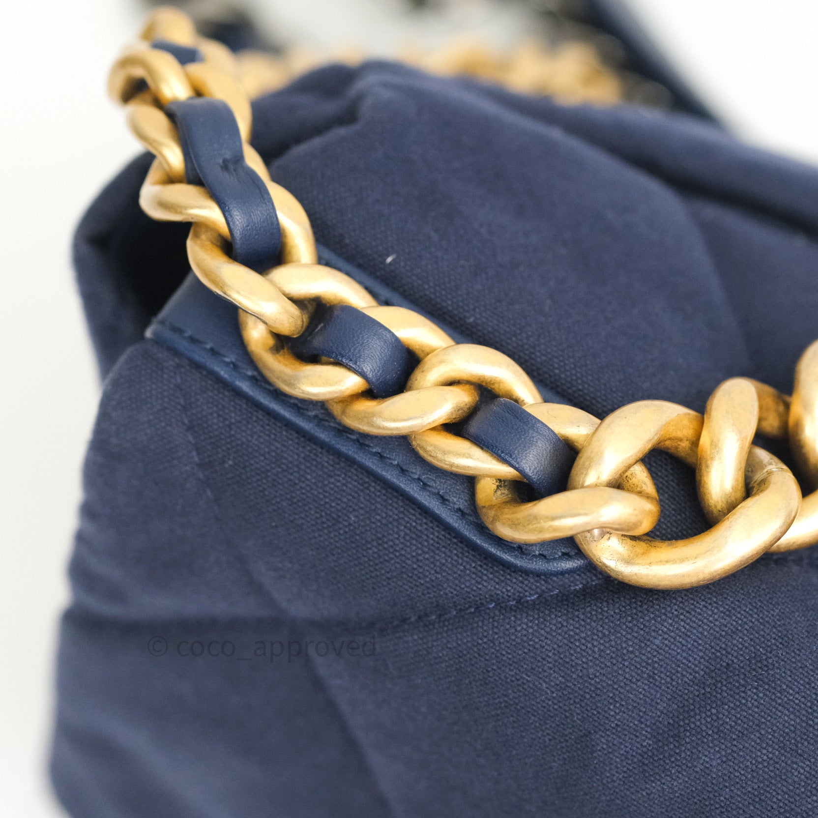 Chanel 19 Medium Flap Bag in Navy Canvas with Mixed Hardware - Luxury Designer Handbag for Women, Perfect for Work, Travel & Evening Events