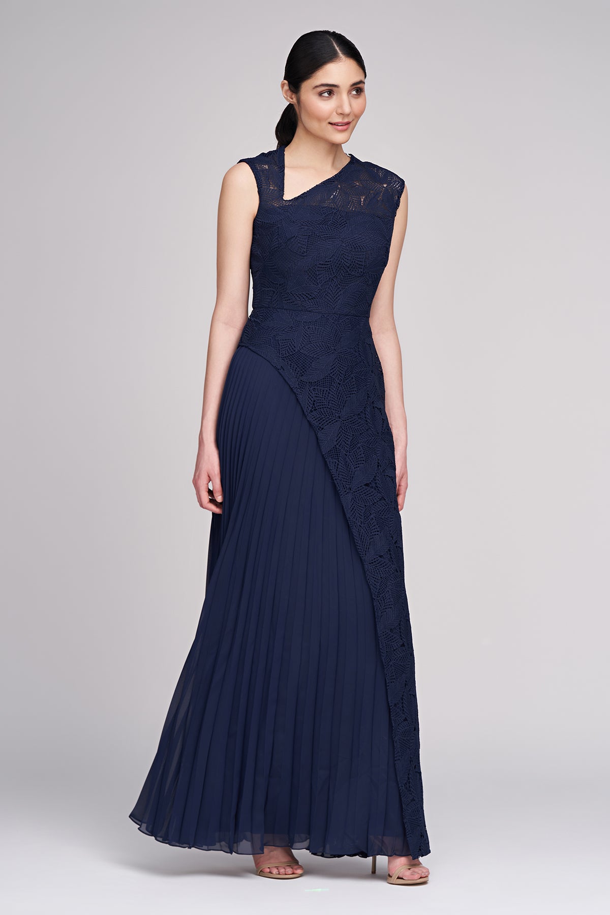Elegant Dianna Gown in Dark Midnight Blue - Perfect for Evening Galas, Formal Dinners & Special Occasions
