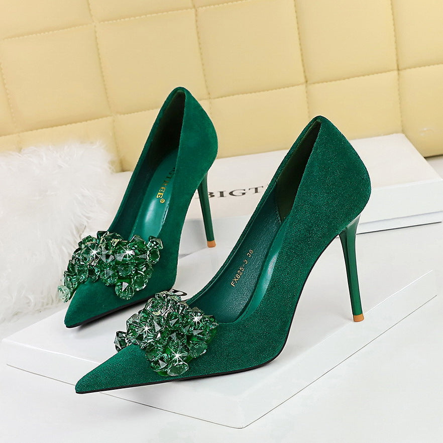 2025 Women's Korean Banquet High Heels - 825 H27 Pointed Toe Suede Pumps with Rhinestone Bow for Parties & Weddings - Elegant Thin Heel Dress Shoes for Special Occasions