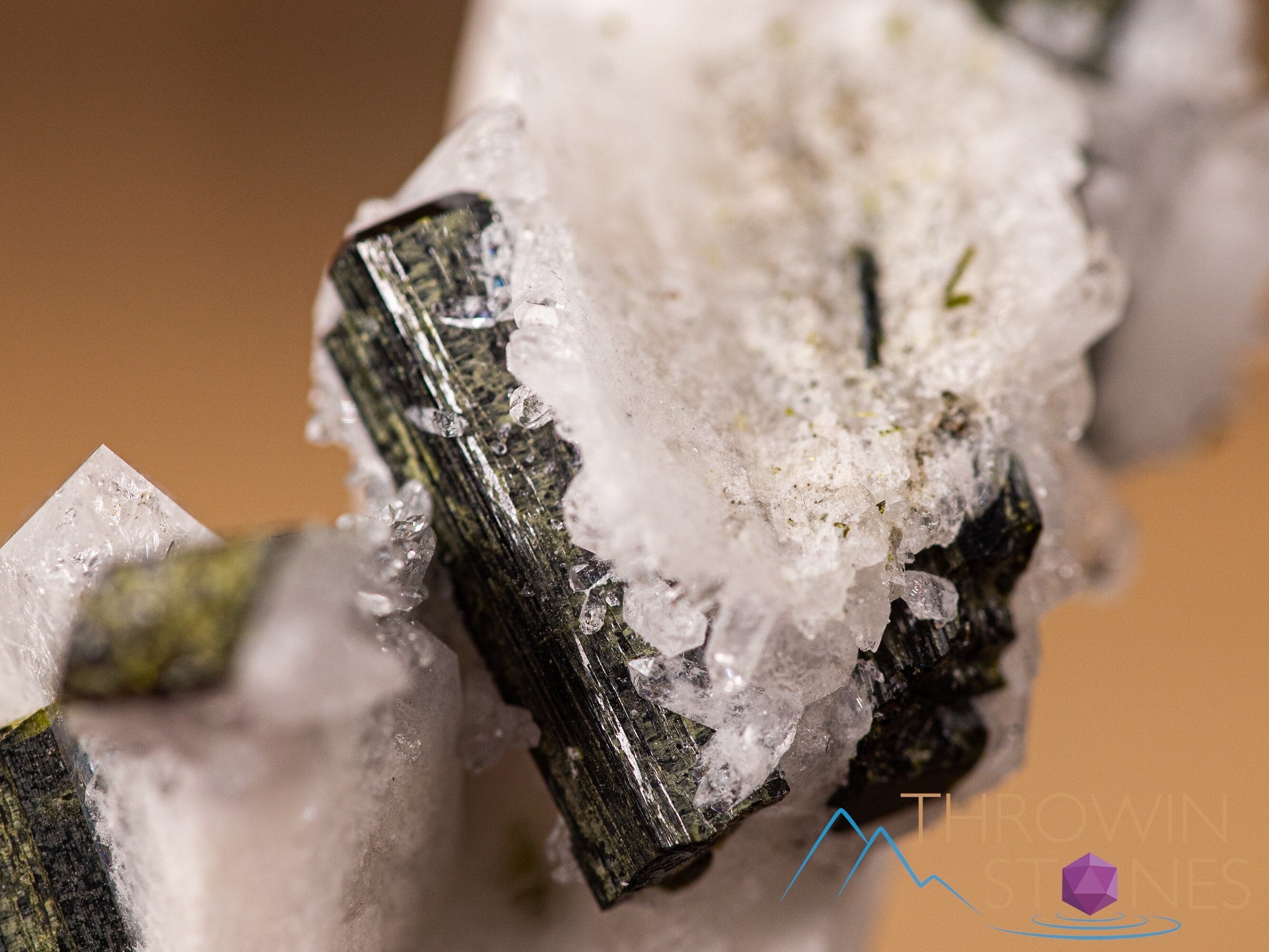 Natural Quartz with Epidote Raw Crystal Cluster - Healing Stone for Home Decor, Housewarming Gift, Meditation & Energy Work | Raw Crystals & Minerals Collection 40735