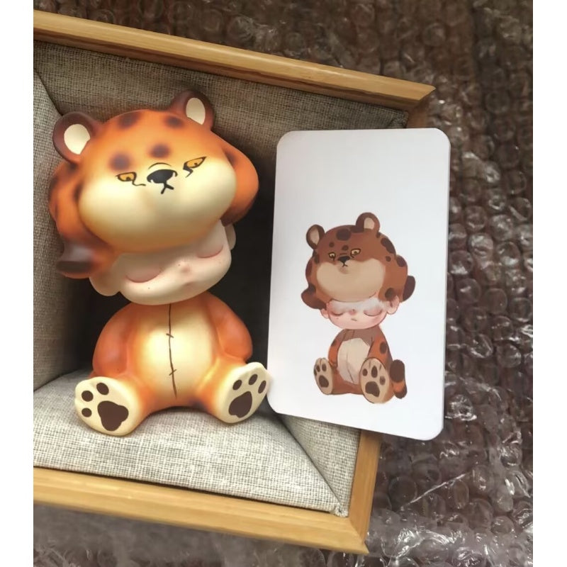 DIMOO Little Leopard Limited Edition Collectible Figure - Cute Animal Statue for Home Decor, Office Display & Gift for Collectors