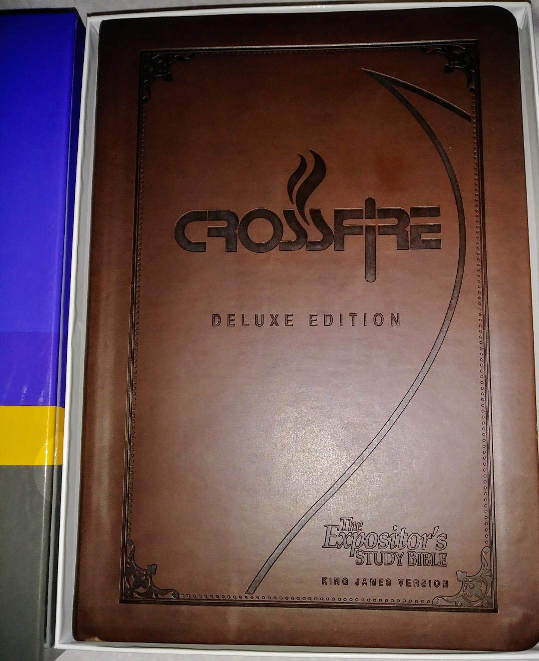 Expositor's Study Bible KJV Crossfire Deluxe - Large Print, Leather Bound, Comprehensive Commentary - Perfect for Sermon Preparation, Bible Study & Personal Devotion