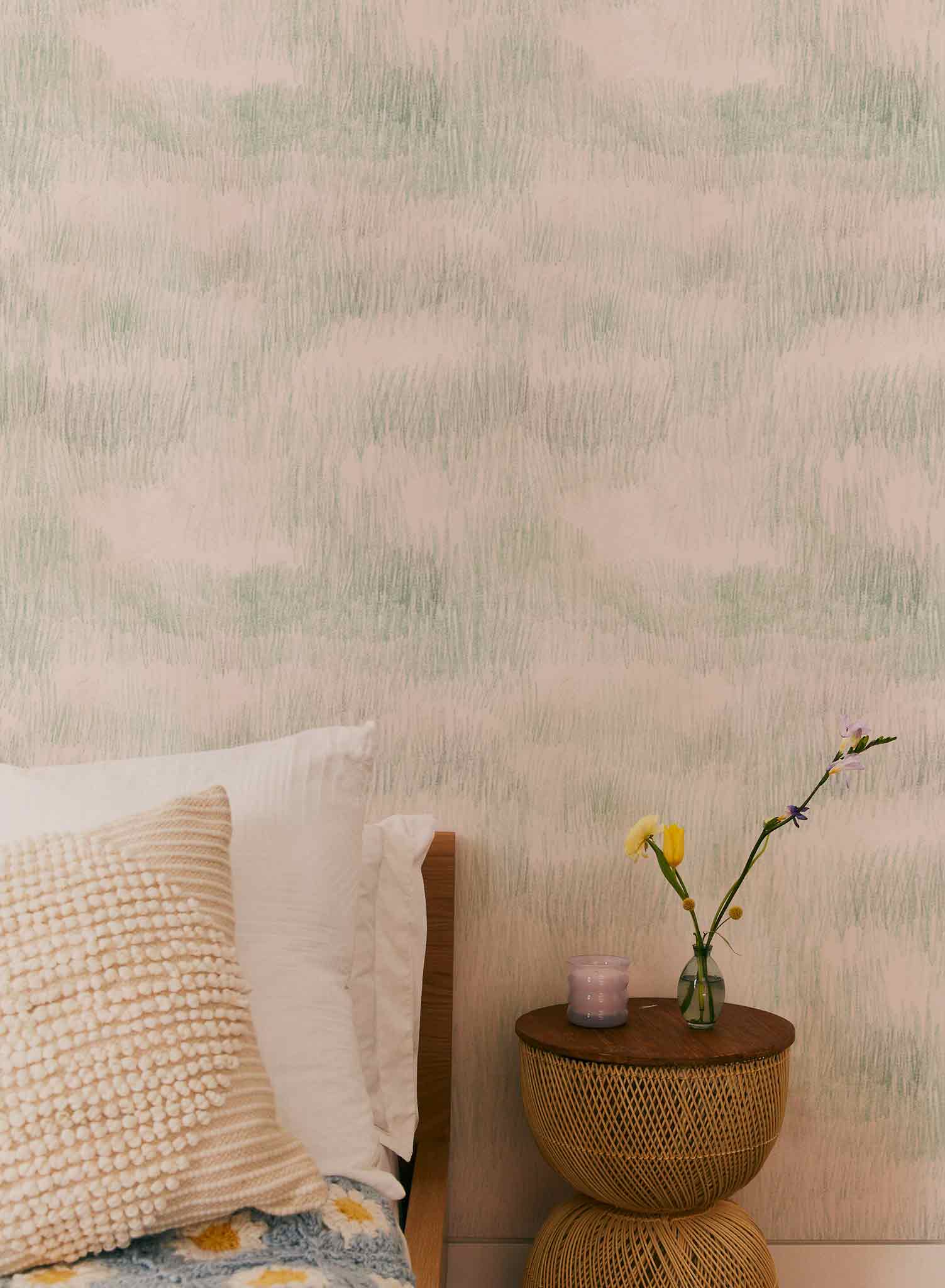 Eco-Friendly Greener Pastures Wallpaper - Sustainable Home Decor for Living Room & Bedroom