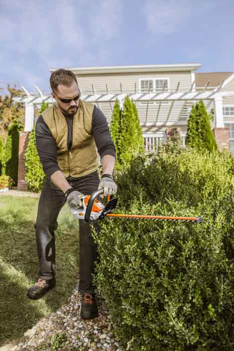 STIHL HSA 45 20-Inch Cordless Hedge Trimmer with Lithium-Ion Battery - Lightweight & Powerful for Home Garden Landscaping & Yard Maintenance