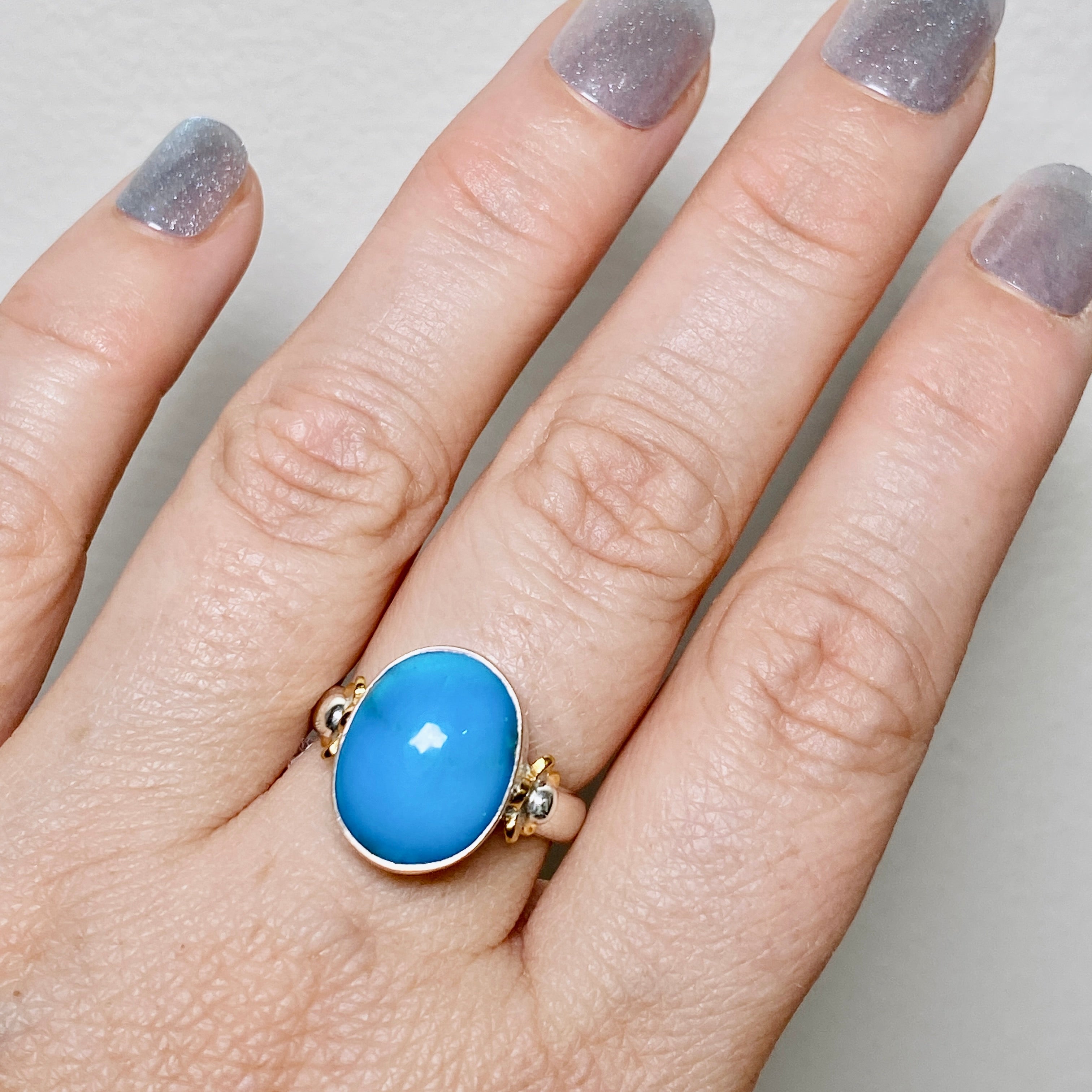 Arizona Turquoise Oval Cabochon Ring with Brass Accents - Size 8 - KRGJ3401 - Perfect for Boho Jewelry Lovers & Southwest Fashion Accessories