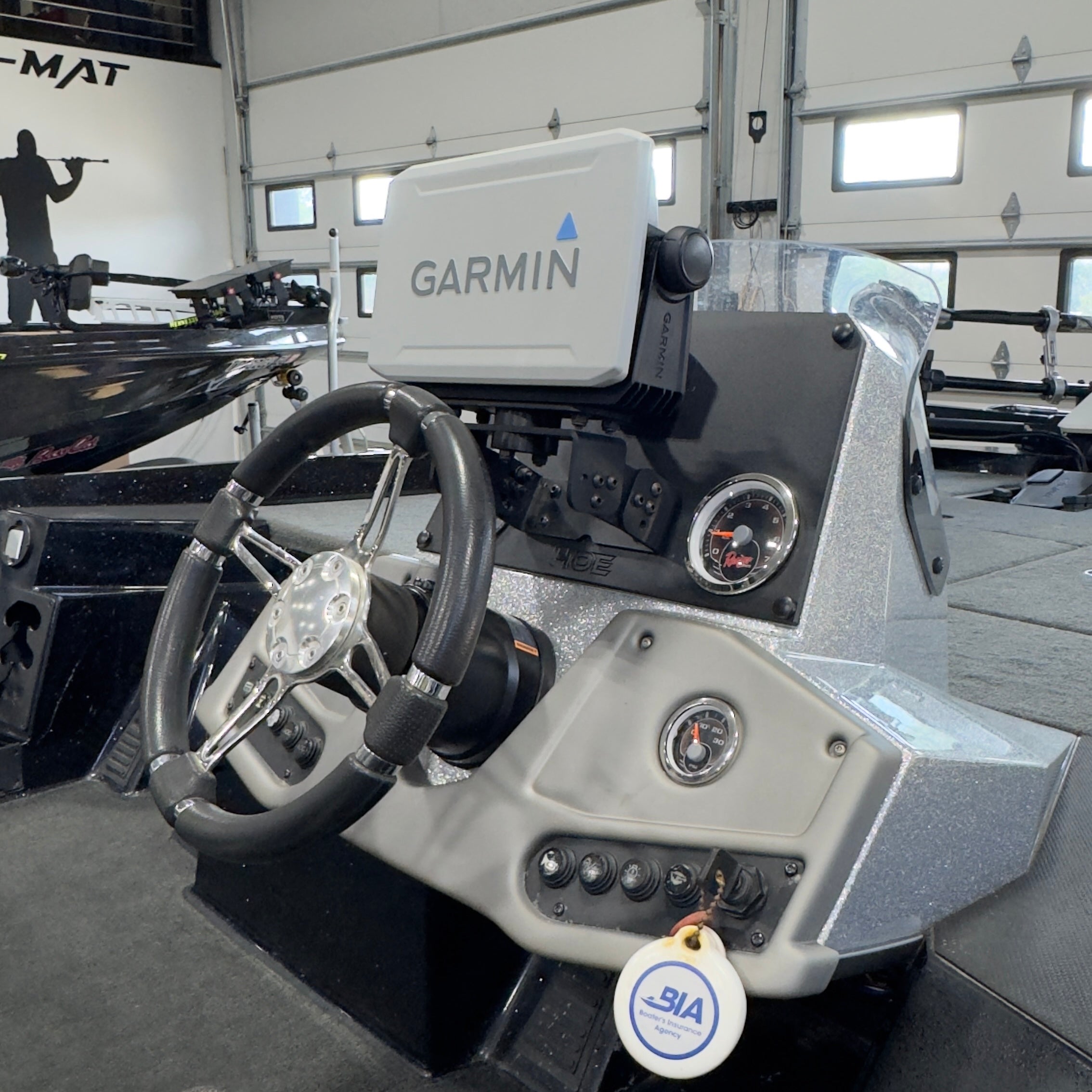 H.O.E. Single Console Mount System for Ranger Z175/Z185 Series - Perfect for Marine & Fishing Boat Accessories Installation