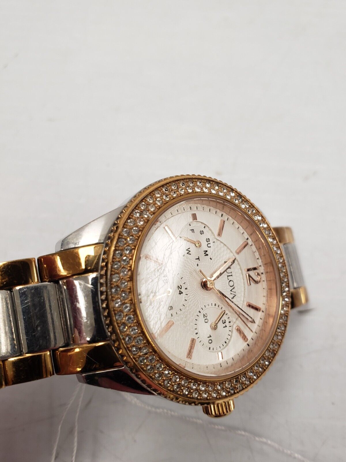 Bulova 98N100 Men's Stainless Steel Dress Watch - Elegant Timepiece for Business, Formal Events & Everyday Wear