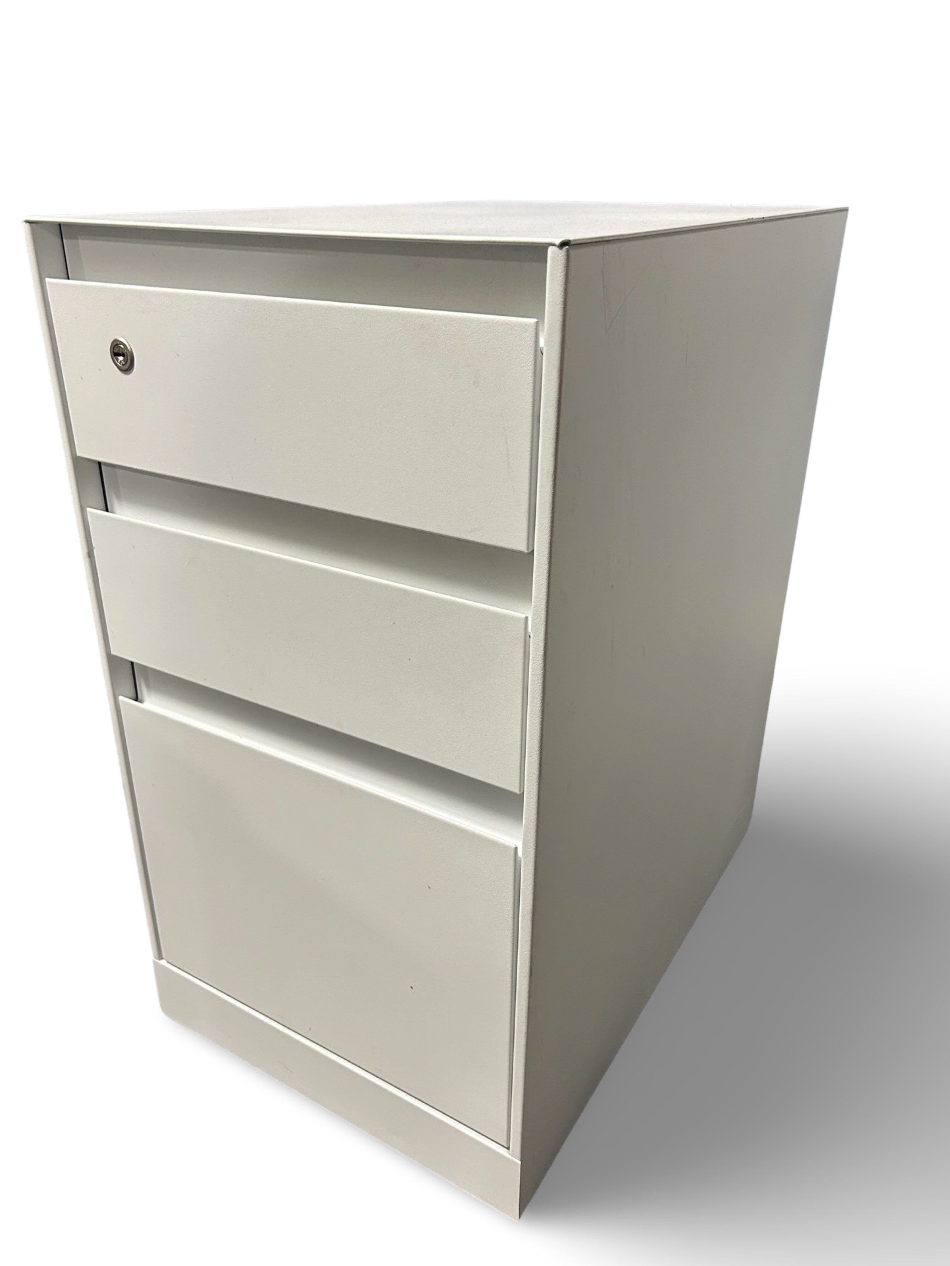 Premium Used Steelcase File Cabinets - 2/4 Drawer Office Storage Solutions for Home & Business Organization
