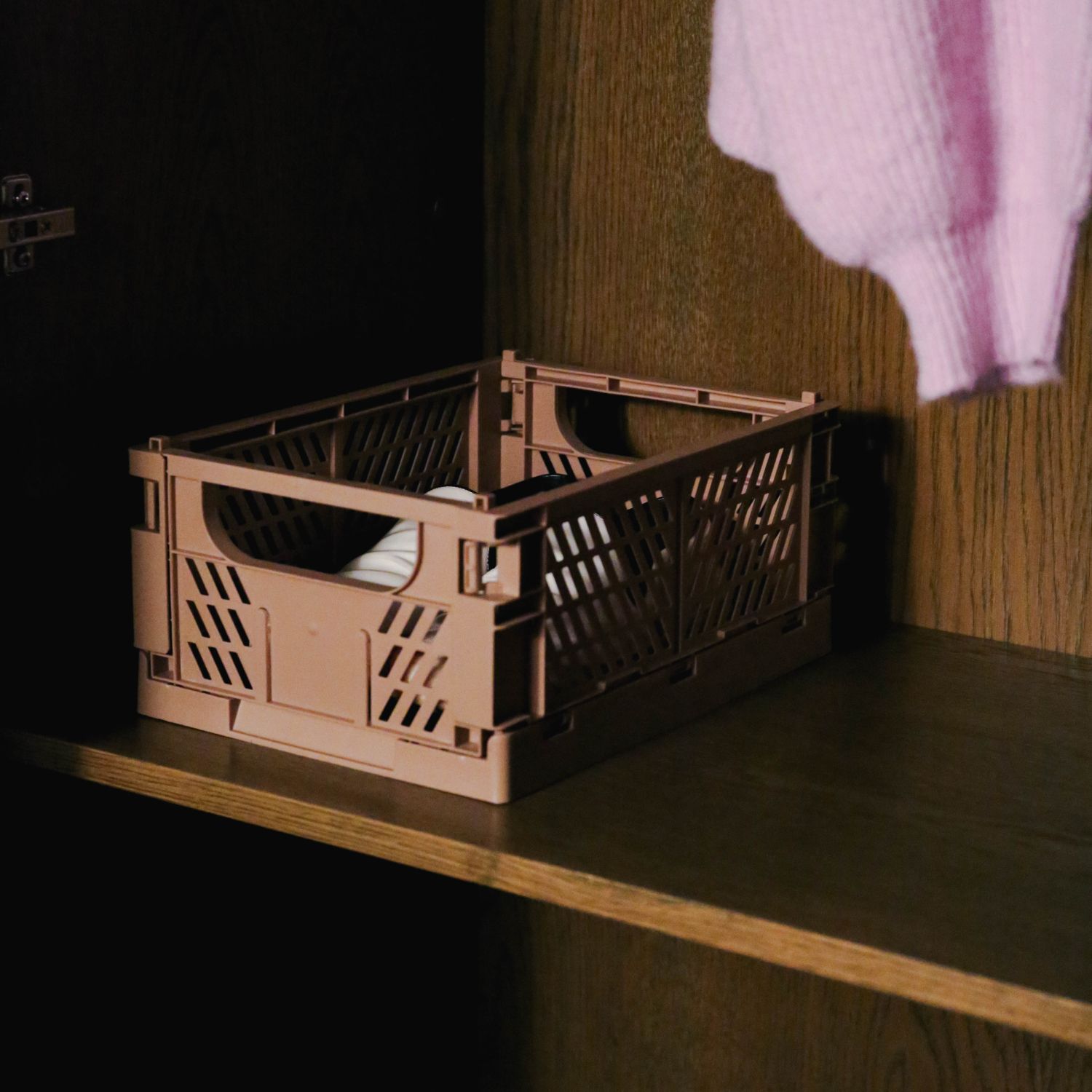 DESIGNSTUFF Slant Collapsible Storage Crate Medium 13