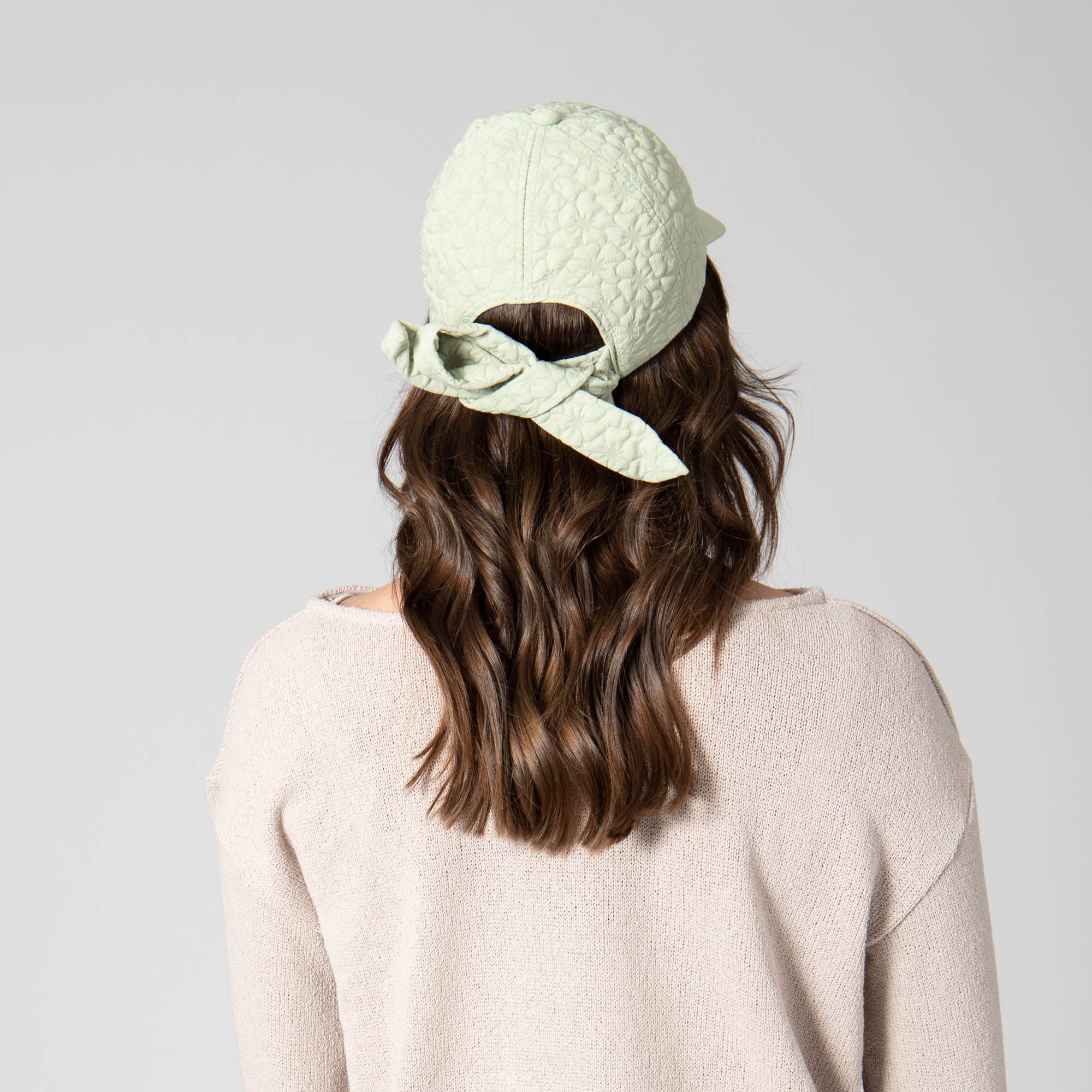 Floral Textured Women's Cap - Stylish & Comfortable for Outdoor Activities, Travel & Casual Wear